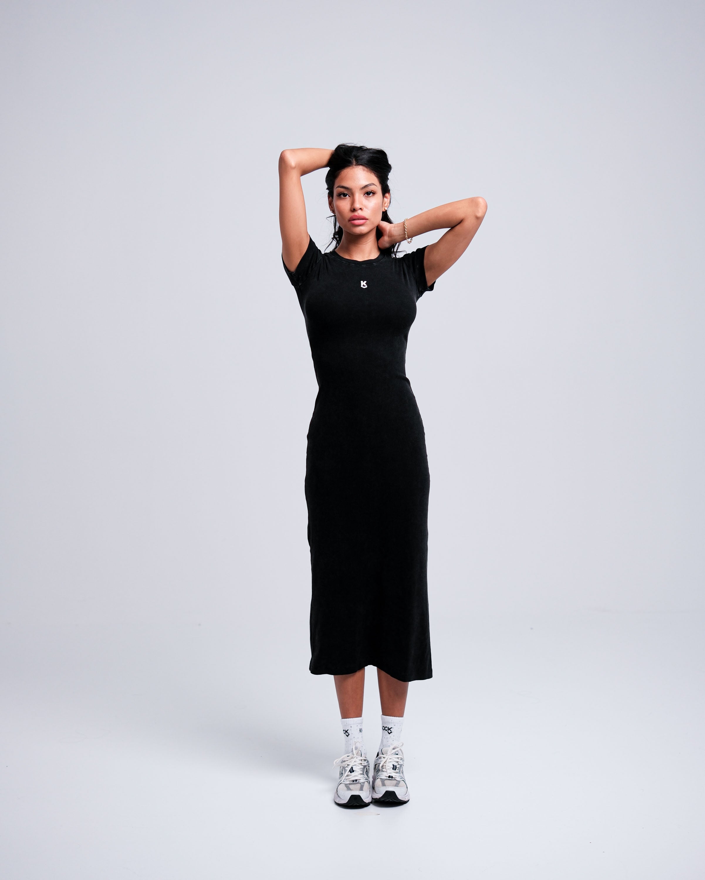 VINTAGE BLACK DRESS