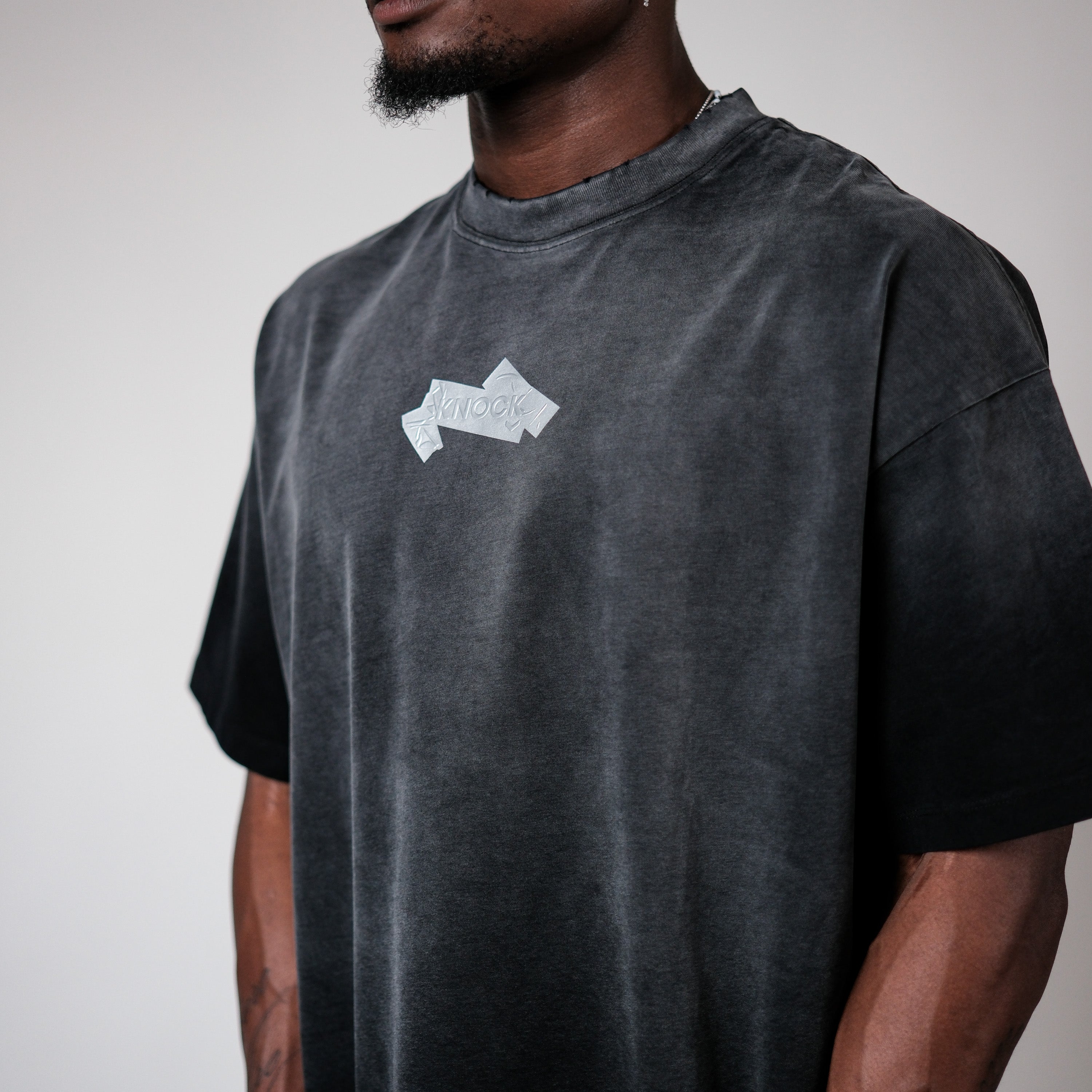 BLUEPRINT VINTAGE BLACK TEE