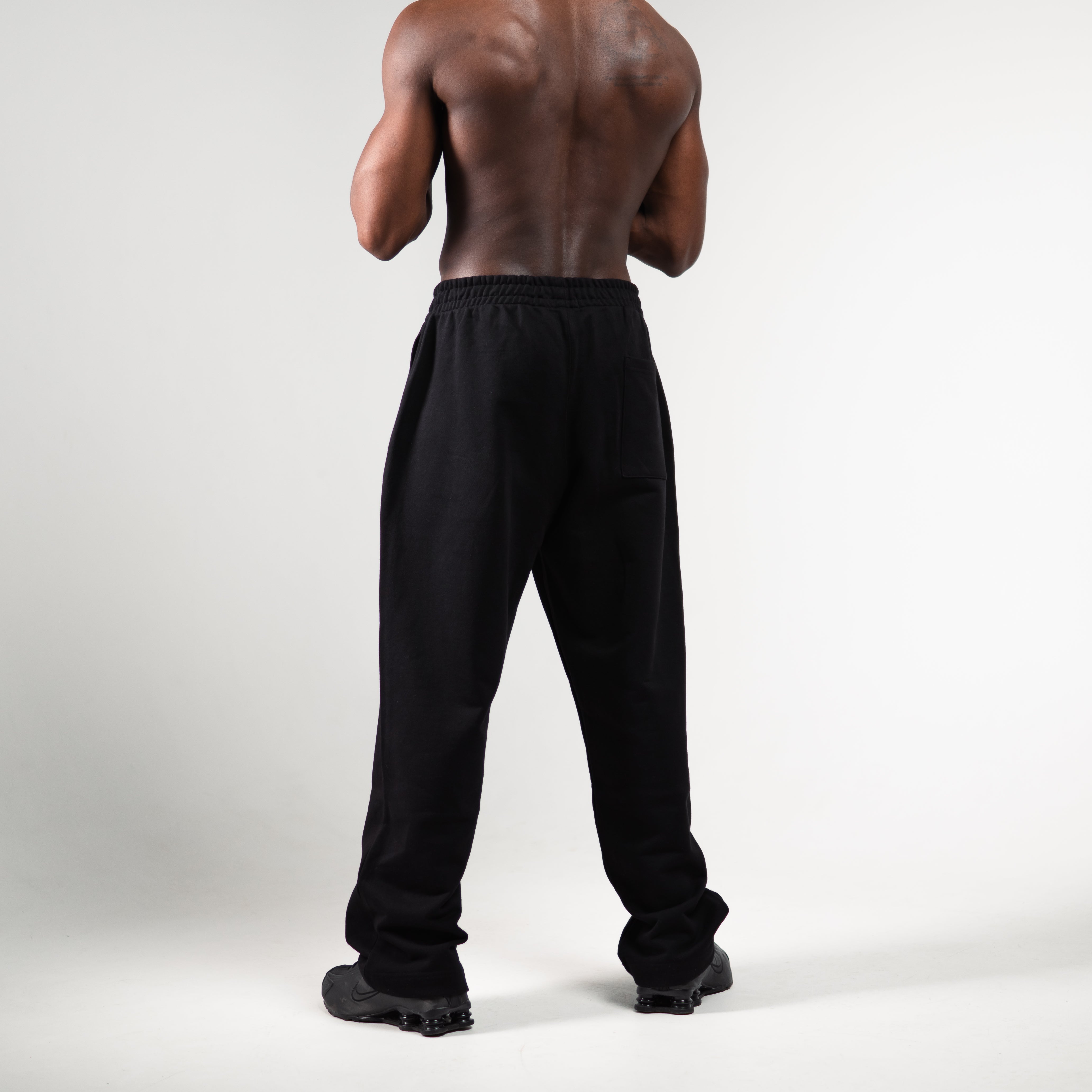 STRAIGHT CUT TERRY JOGGERS BLACK