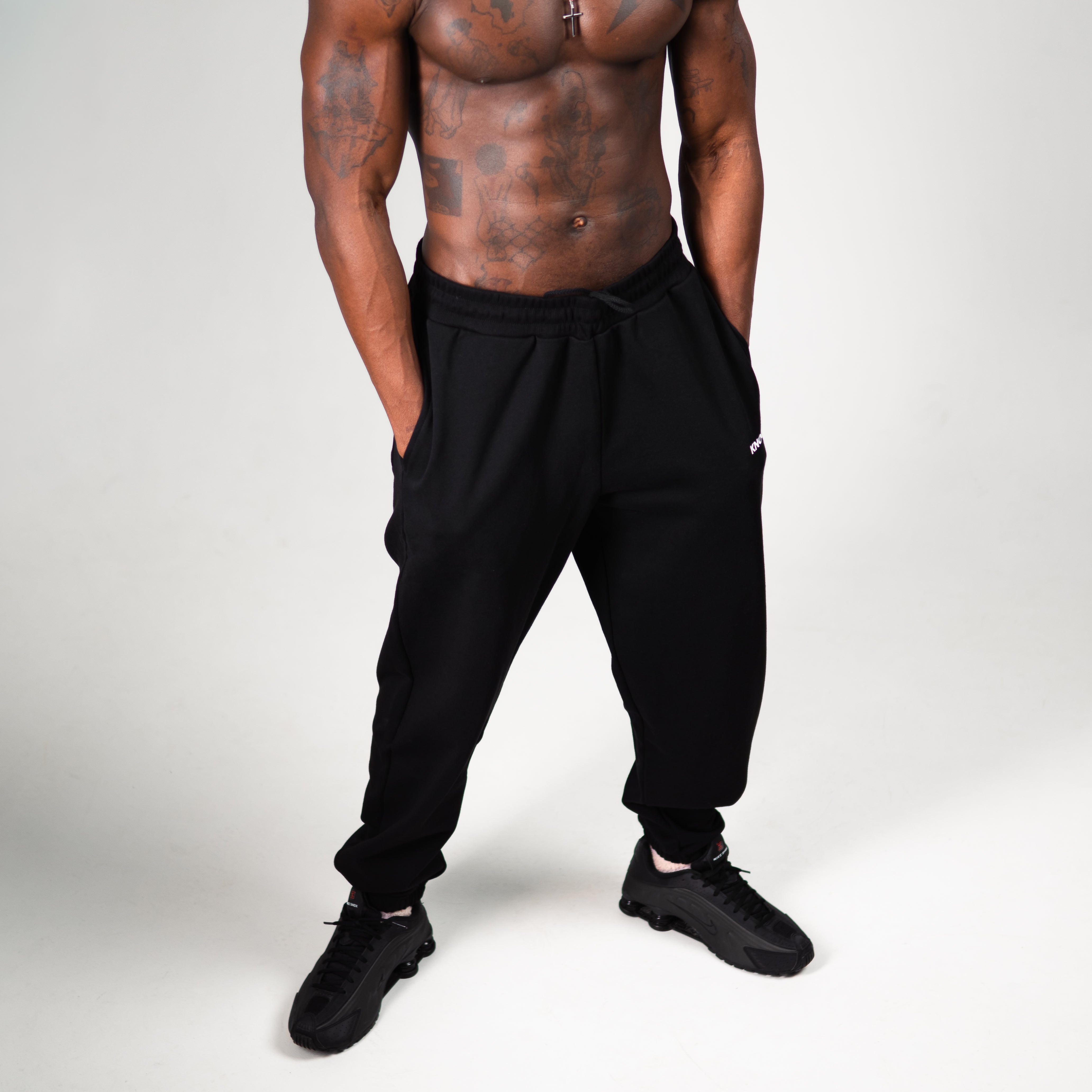 CUFFED TERRY JOGGERS BLACK