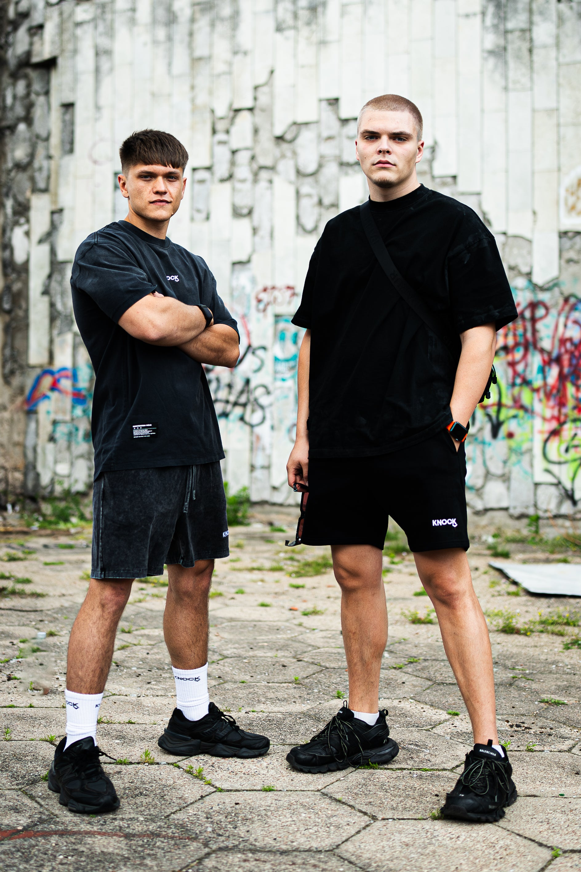 BLACK SHORTS