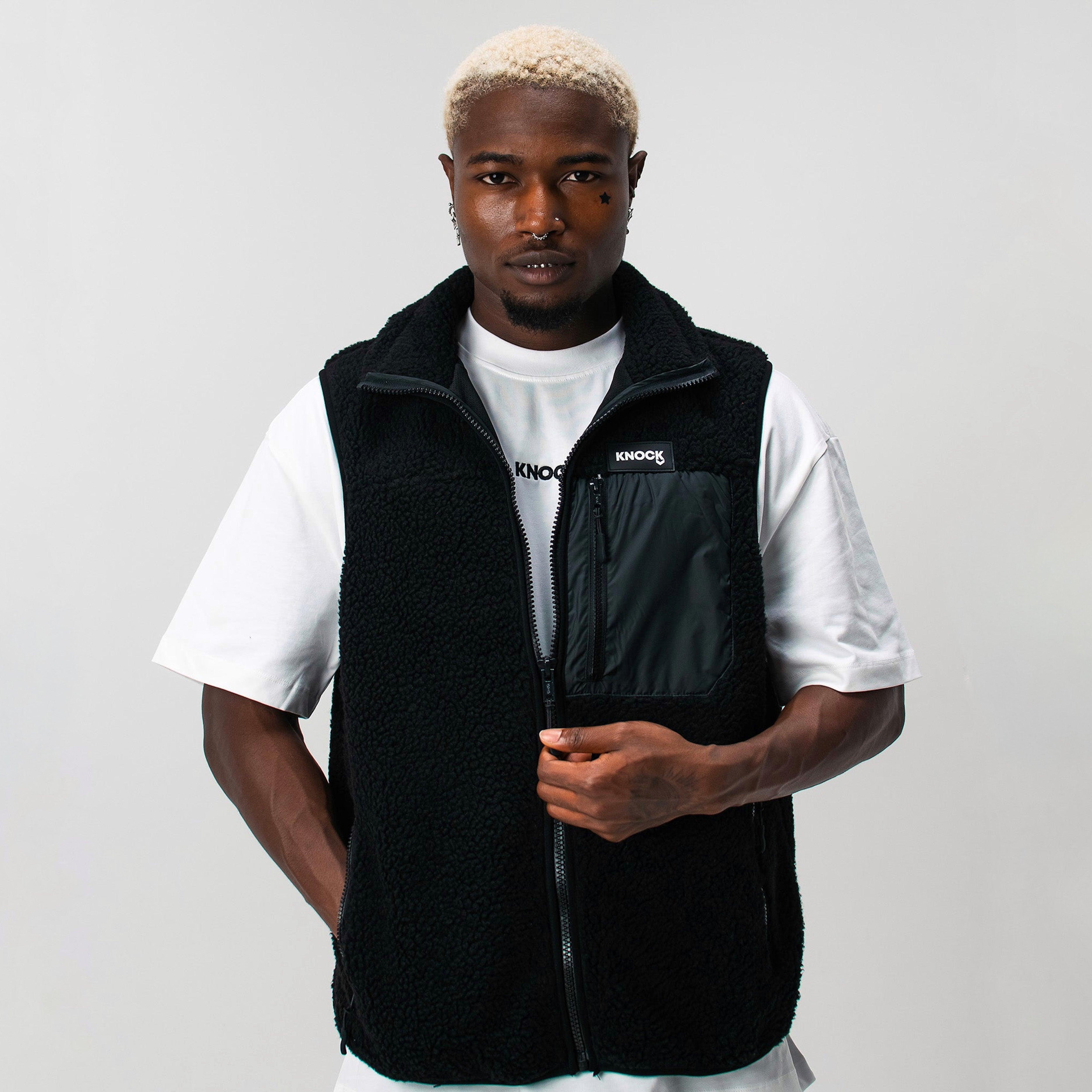 COZY FLEECE VEST