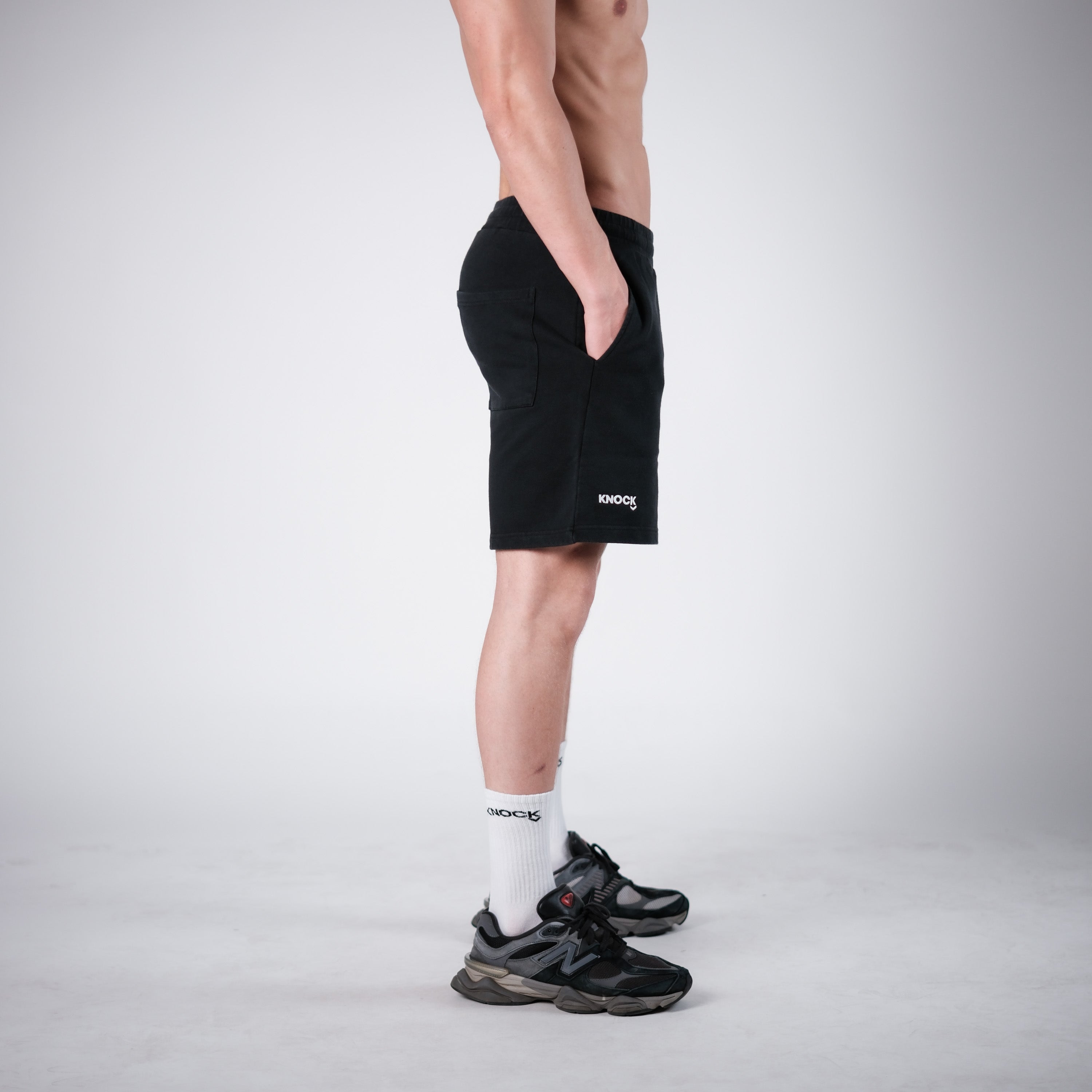 VINTAGE BLACK SHORTS