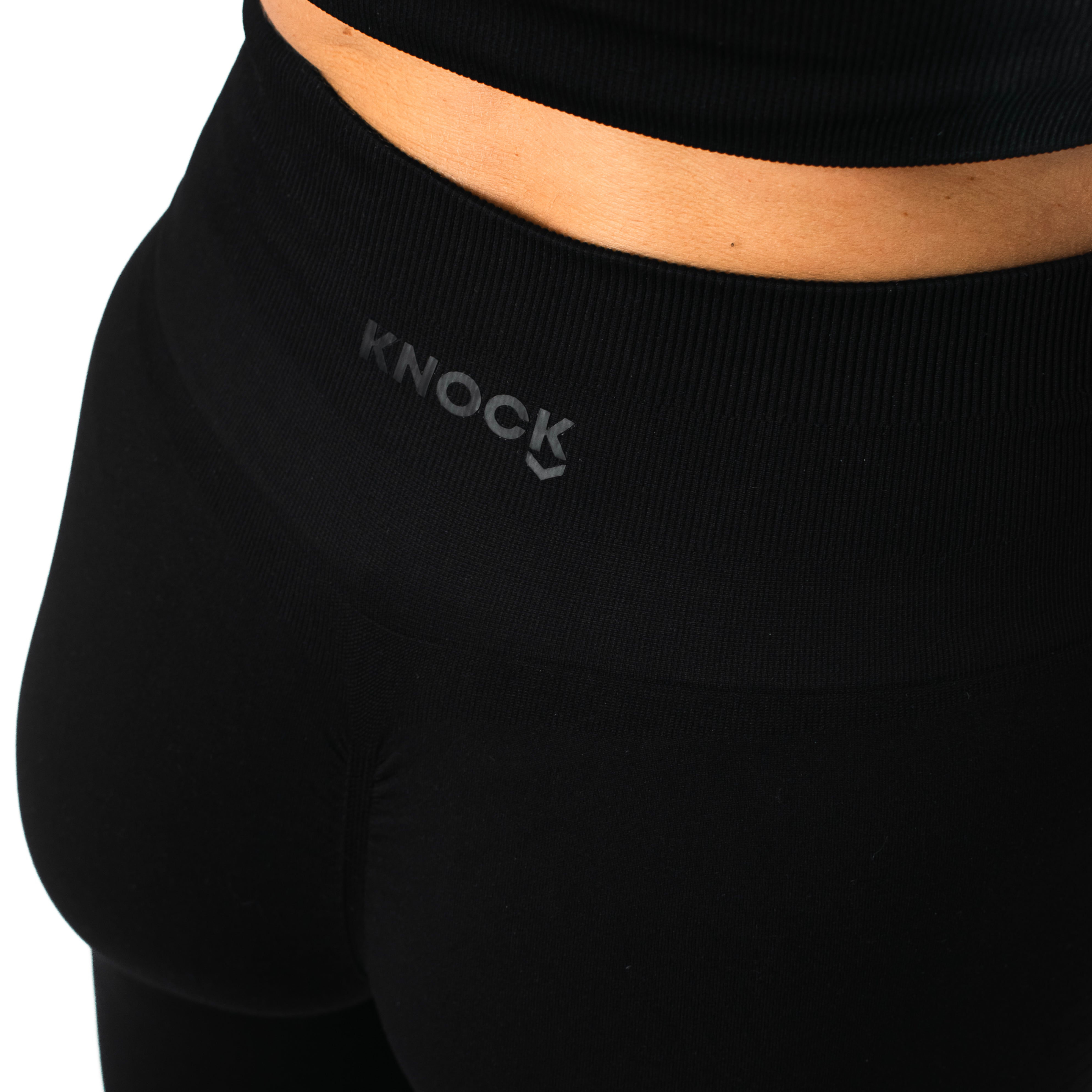 SCULPTED FIT LEGGINGS BLACK