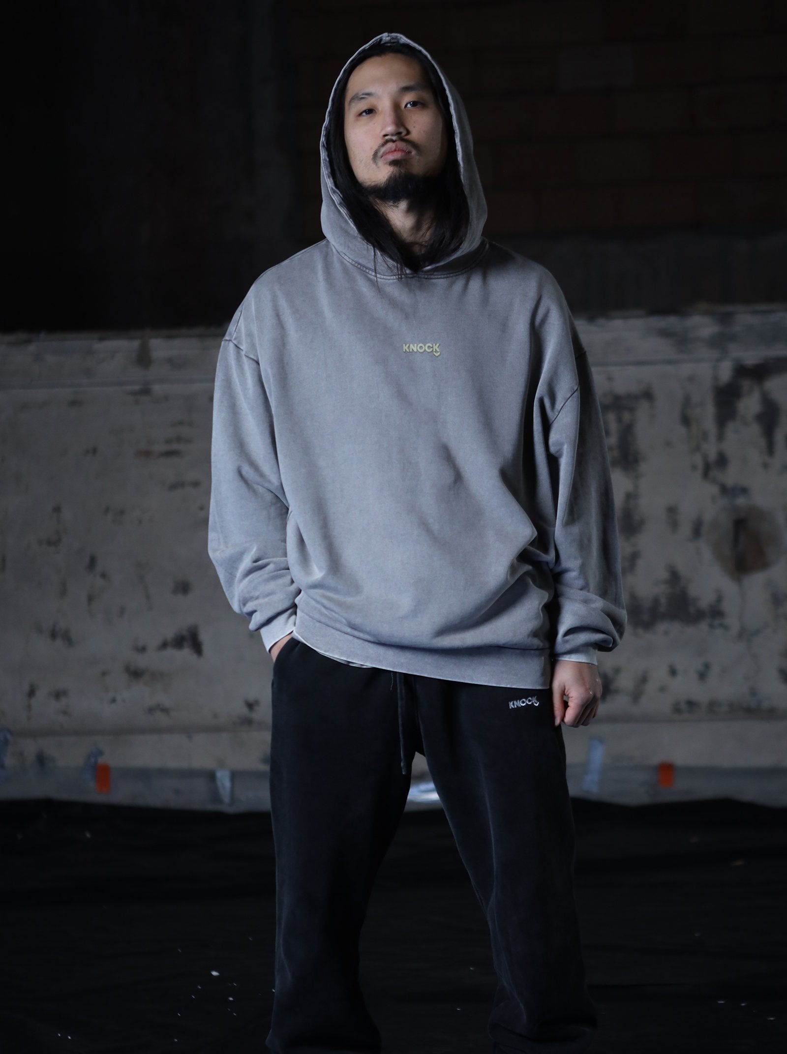 ASTROKNEE 2.0 OVERSIZED HOODIE - ASPHALT