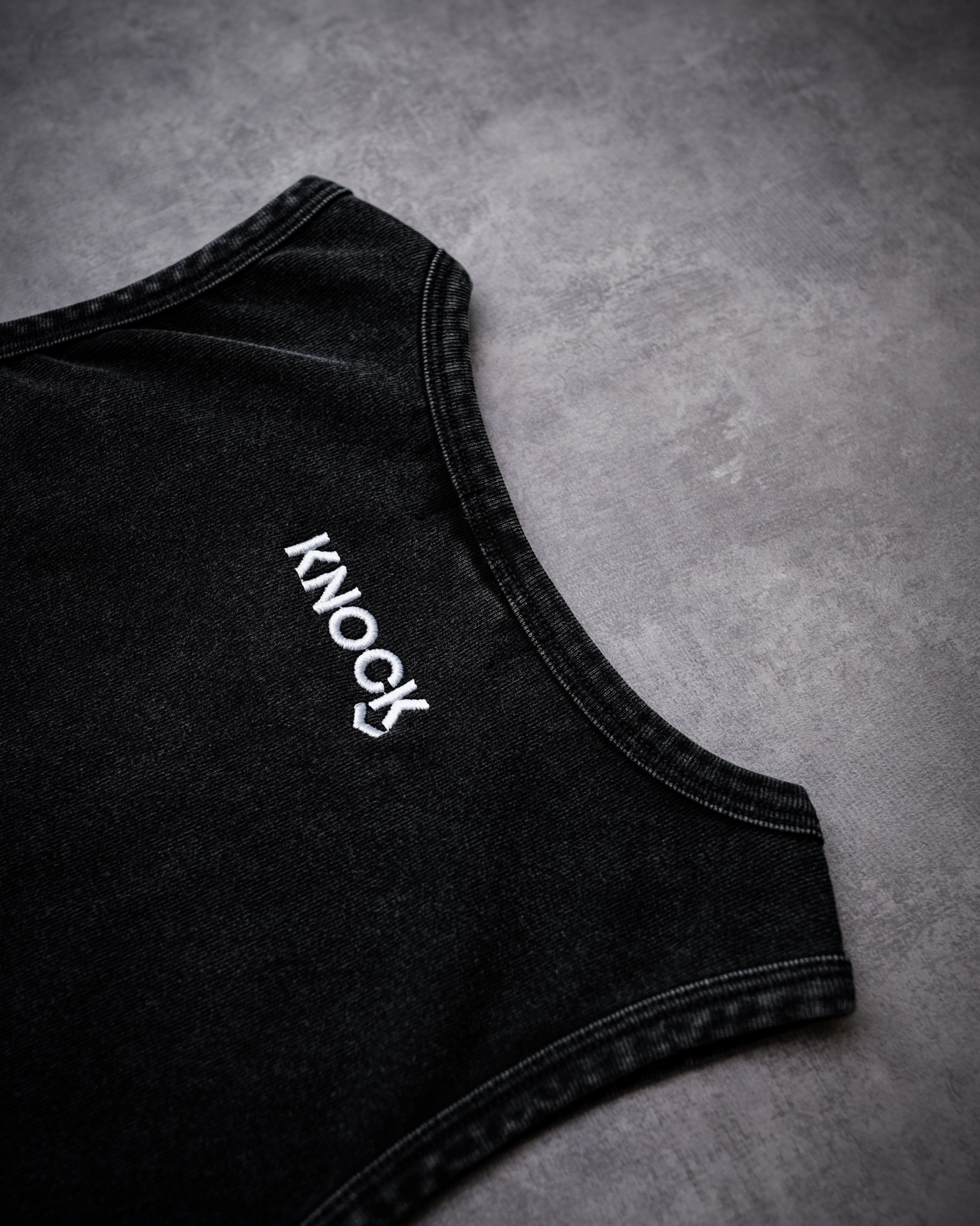 TANK TOP VINTAGE BLACK WOMEN