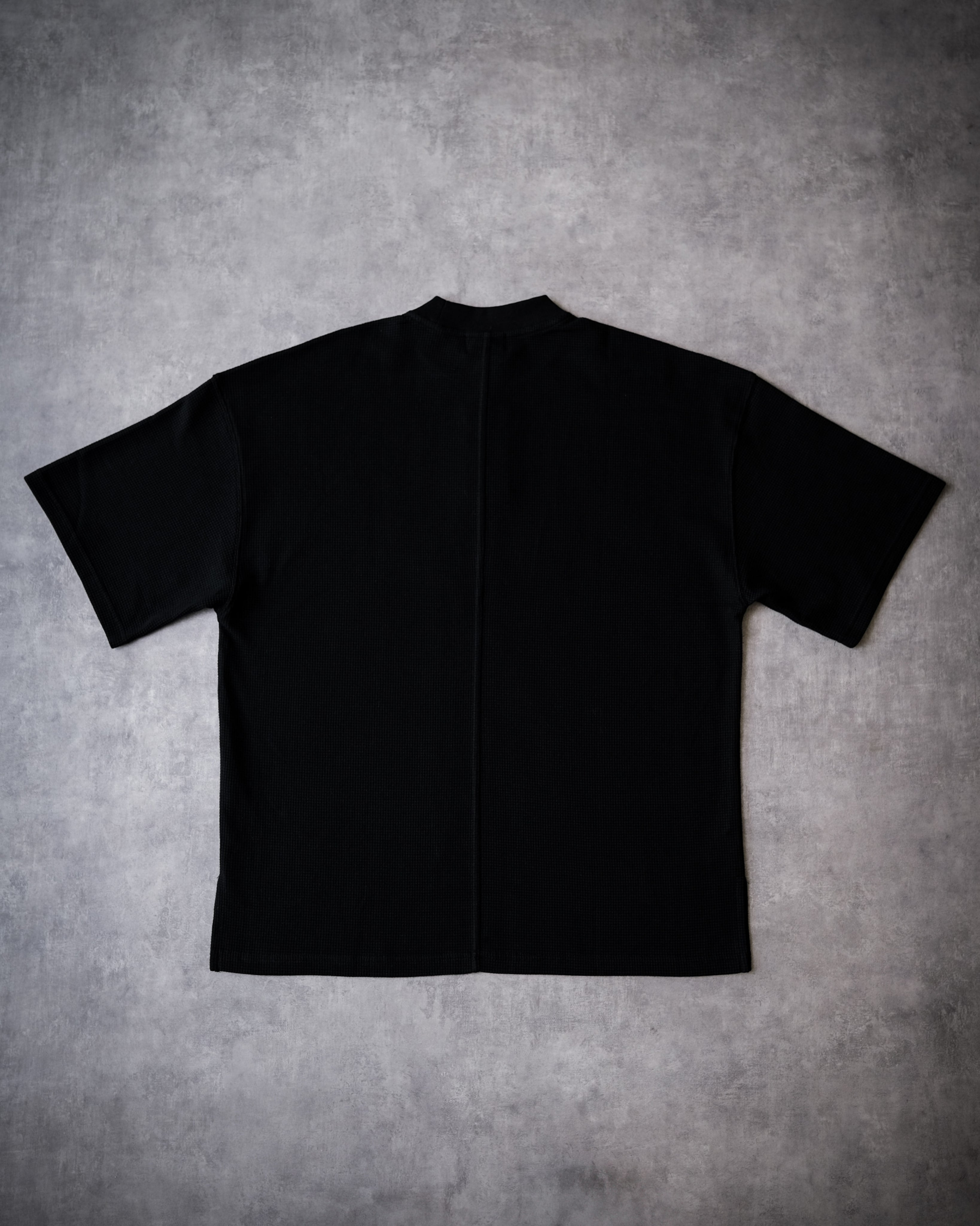 GRID - KNIT TEE