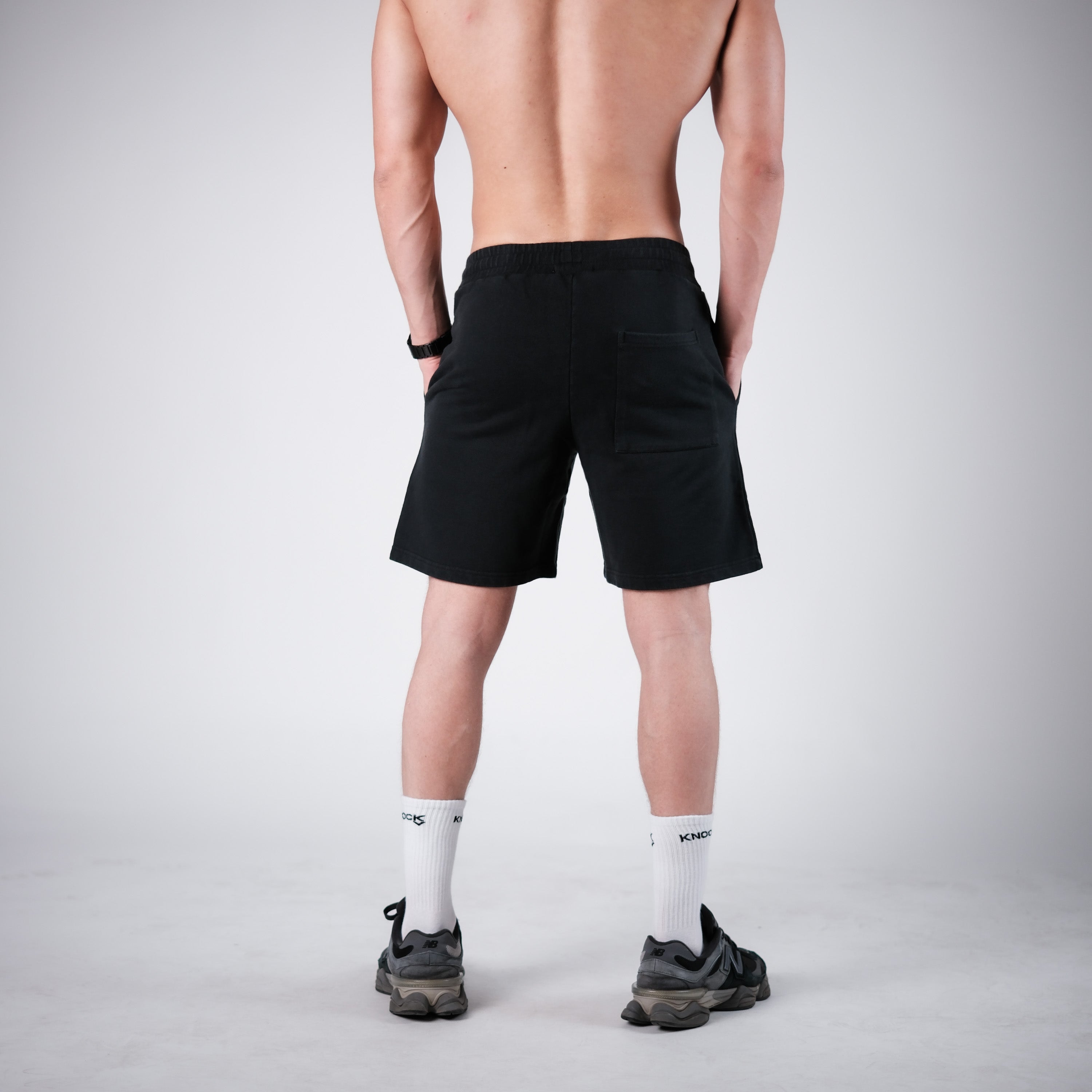 VINTAGE BLACK SHORTS