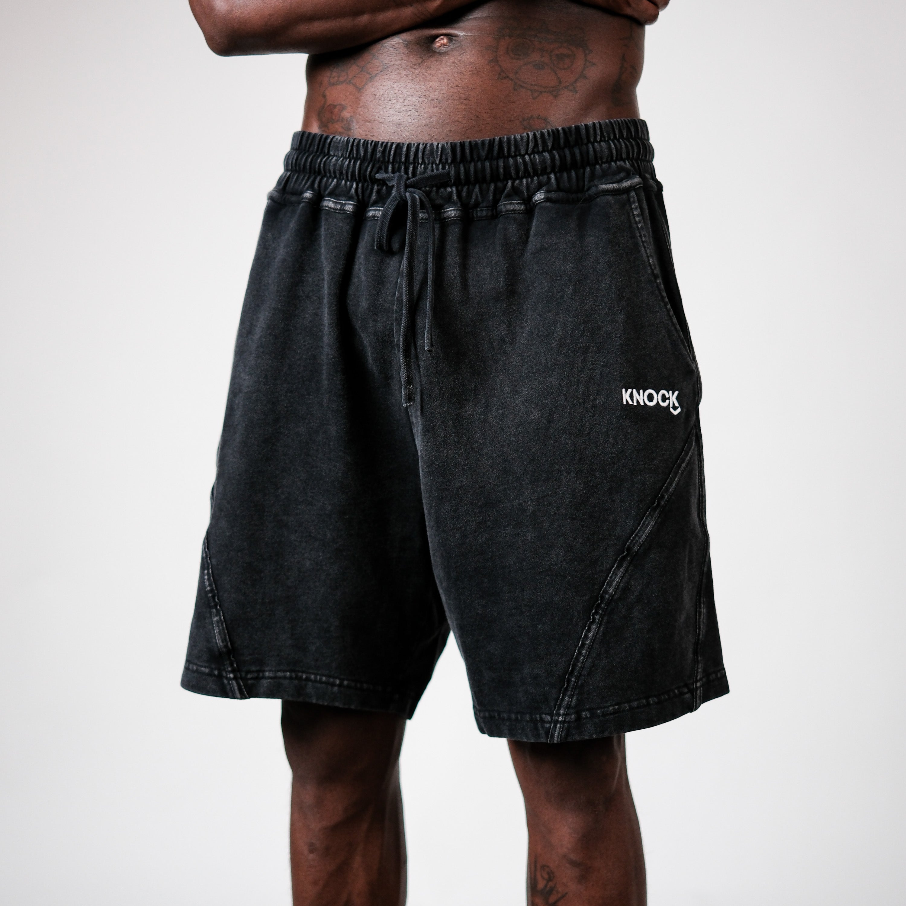 VINTAGE ARC SHORTS