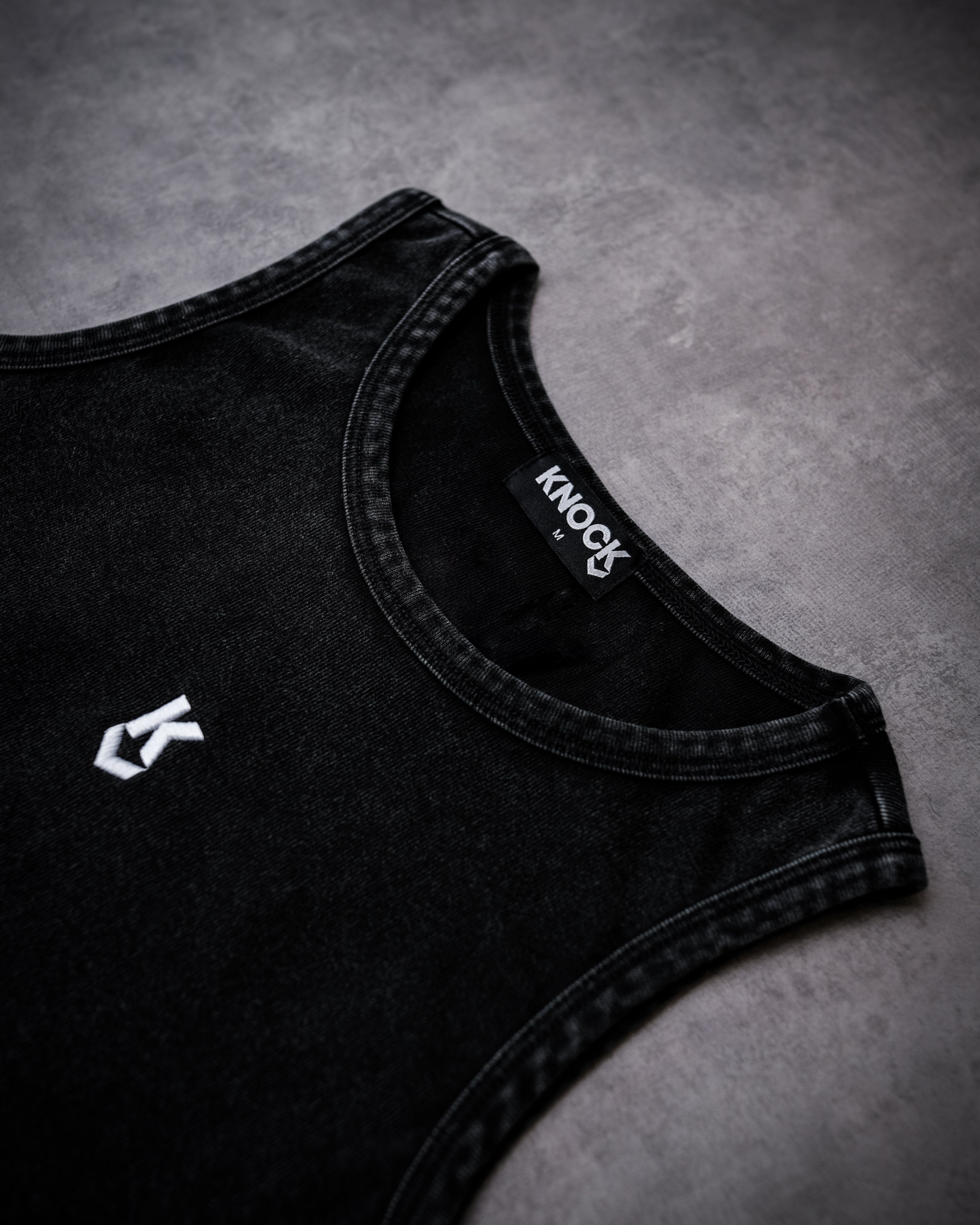 TANK TOP VINTAGE BLACK WOMEN