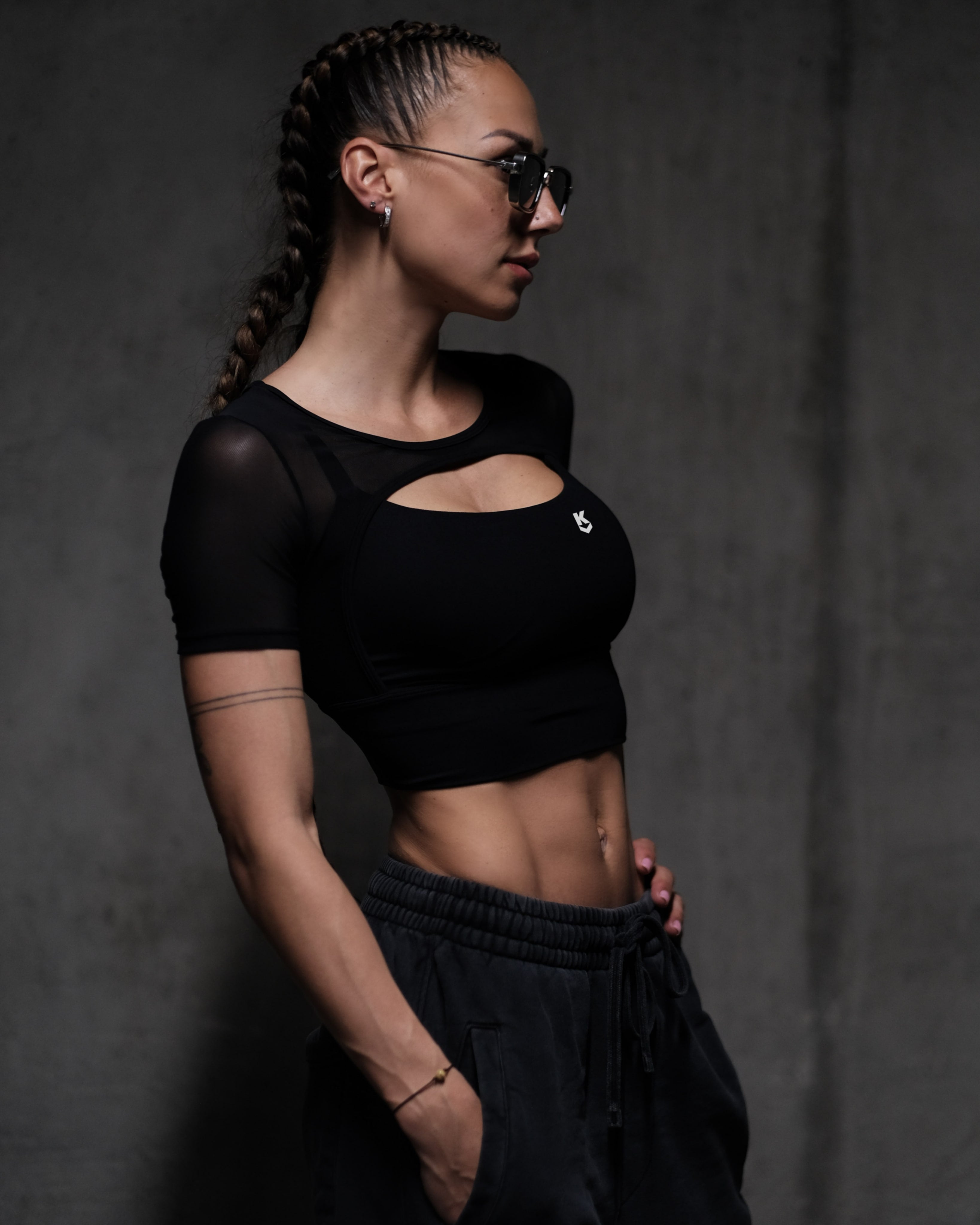 PRE - ORDER: MESH CROP TOP