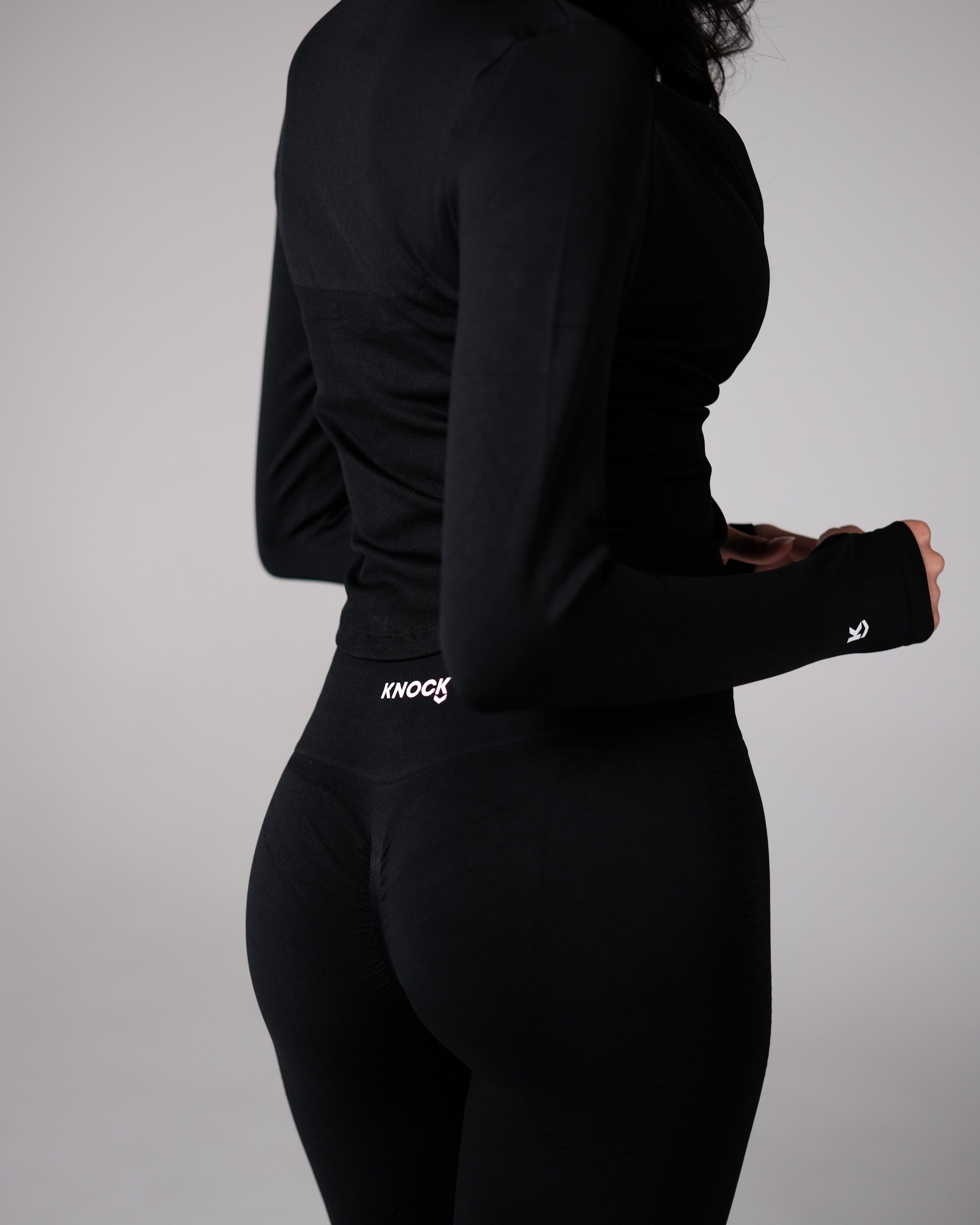 SCULPTED FIT LEGGINGS BLACK