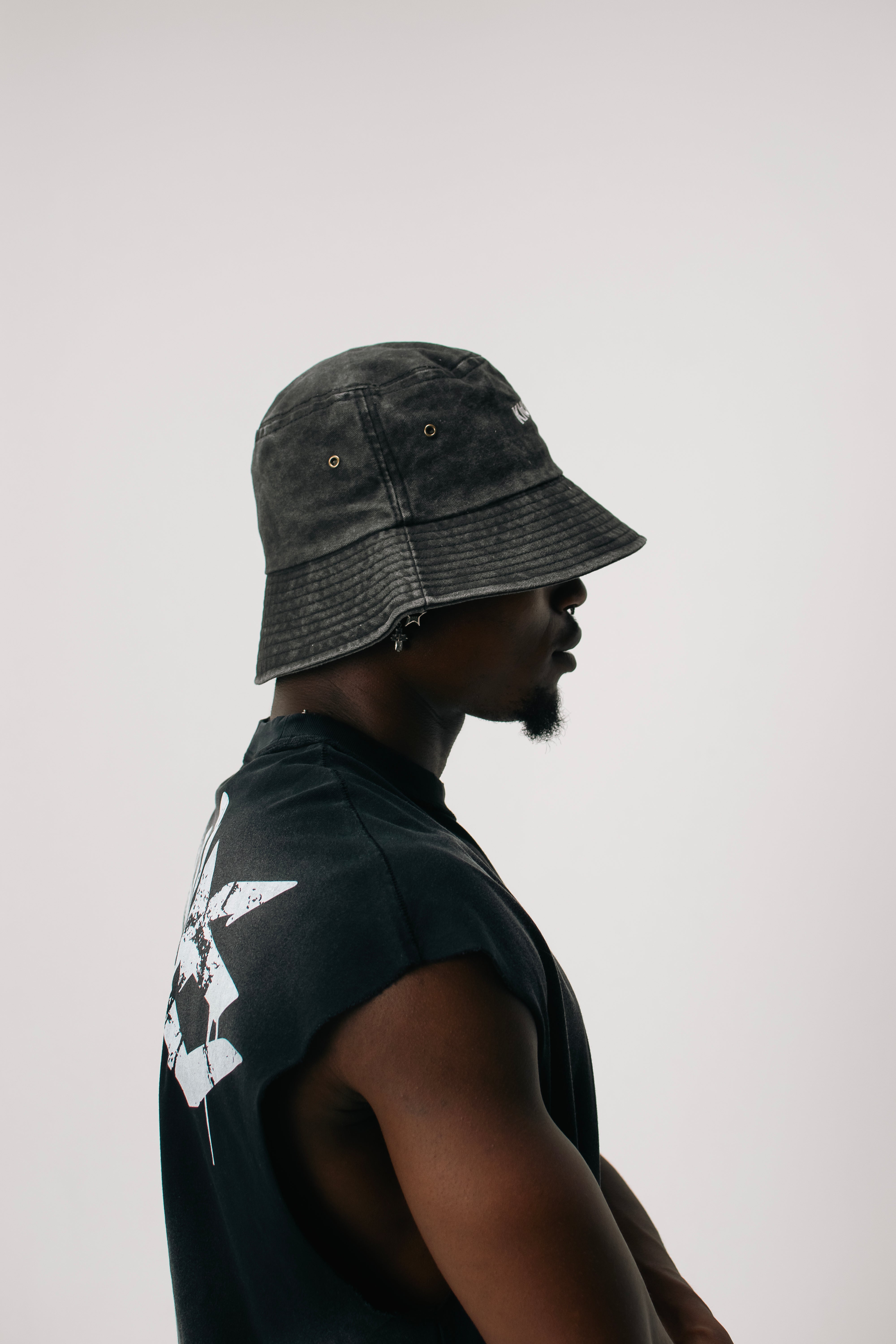 VINTAGE BUCKET HAT