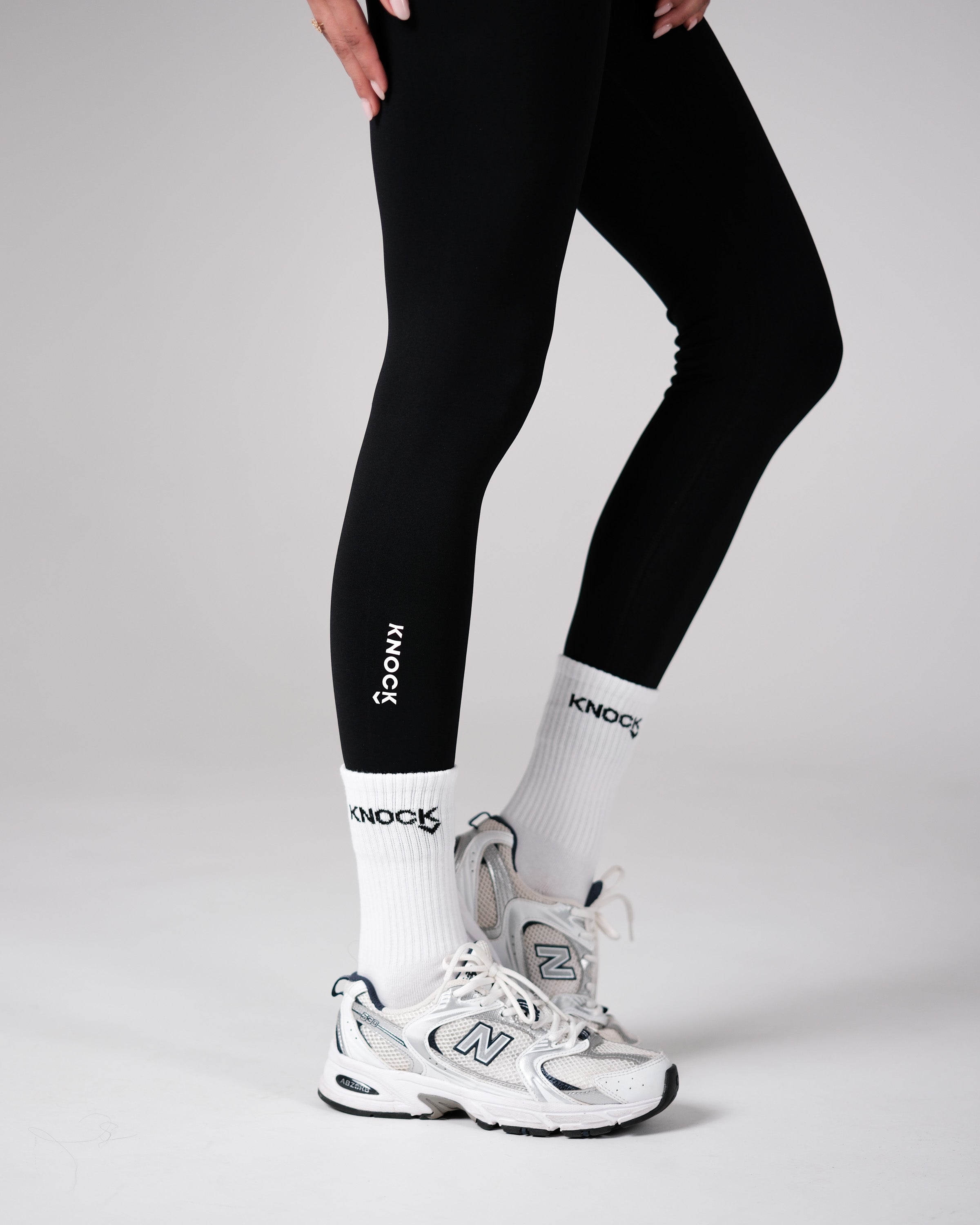 SCULPTED FIT LEGGINGS BLACK
