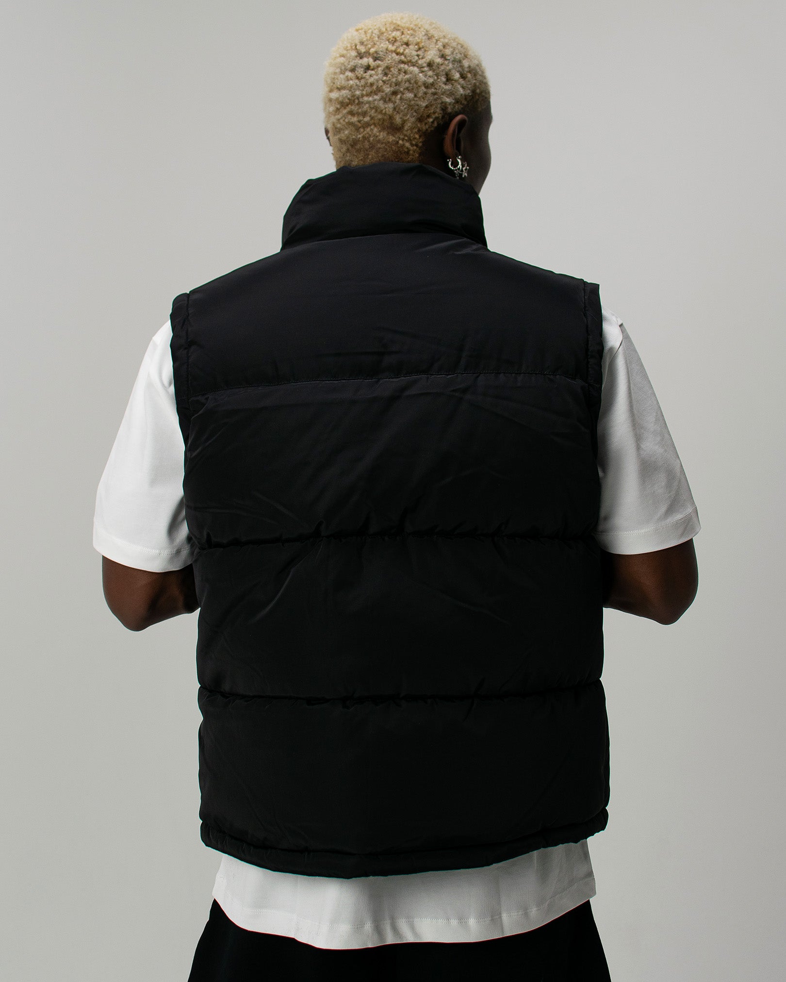 BLACK PUFFER VEST