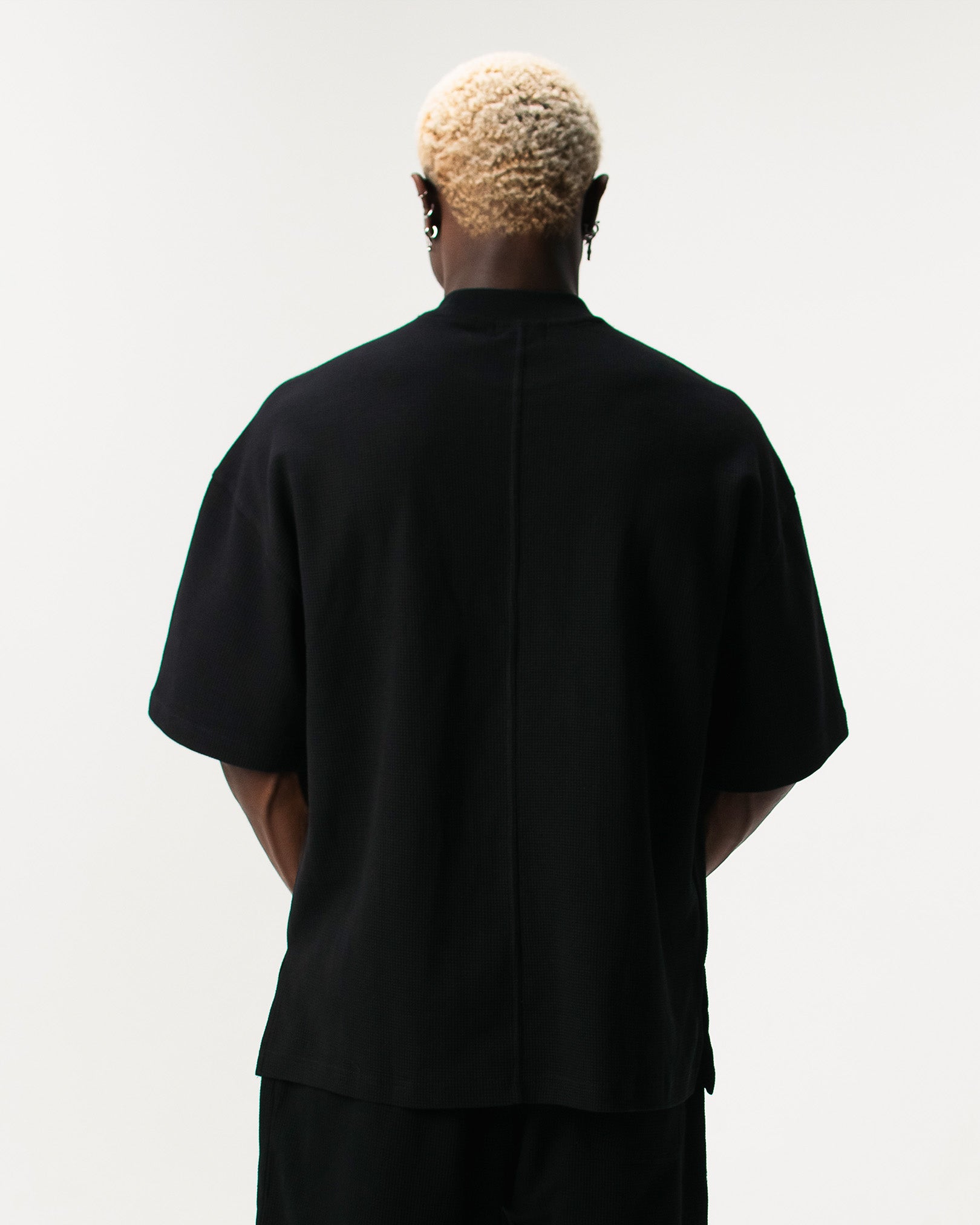 GRID - KNIT TEE