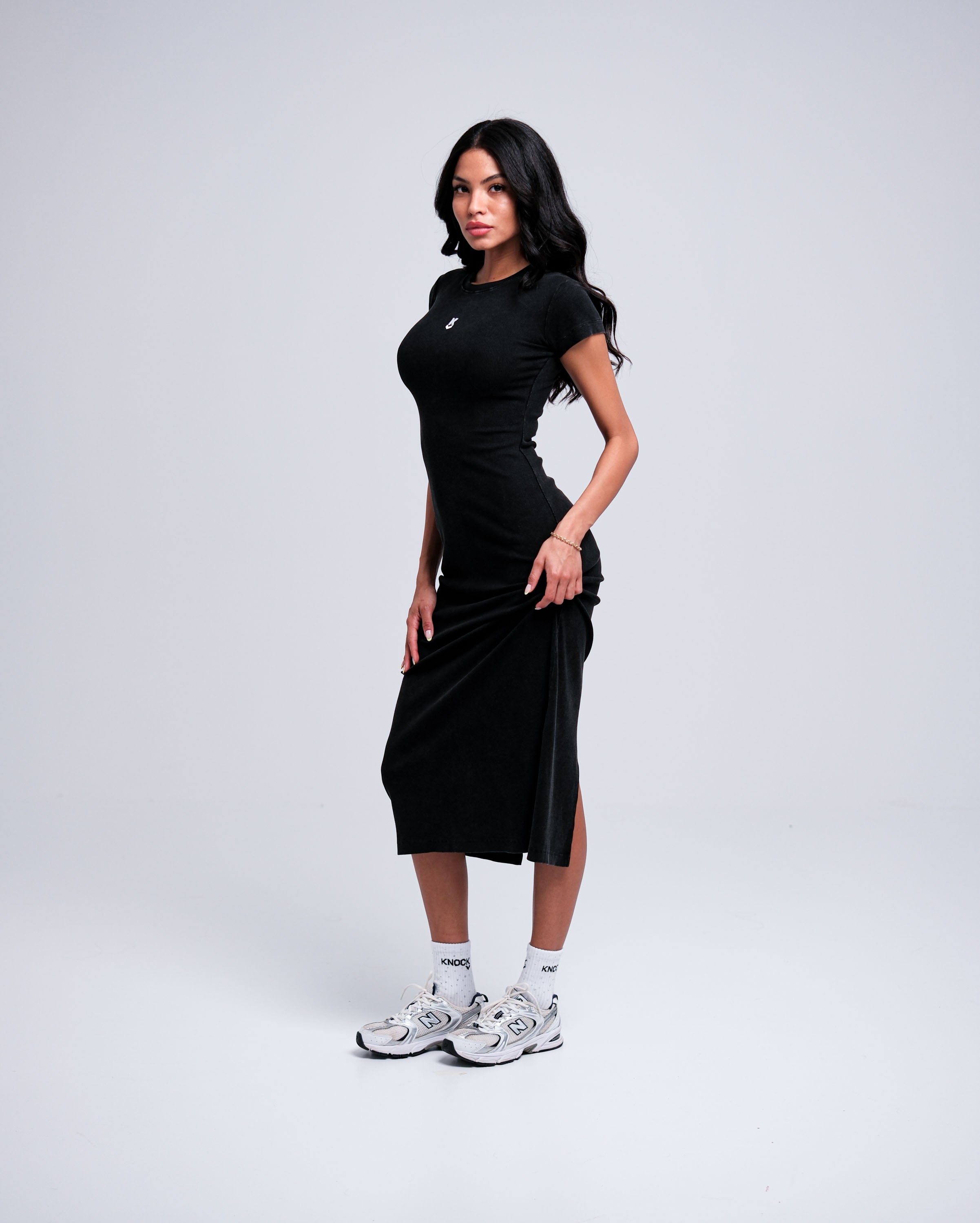 VINTAGE BLACK DRESS