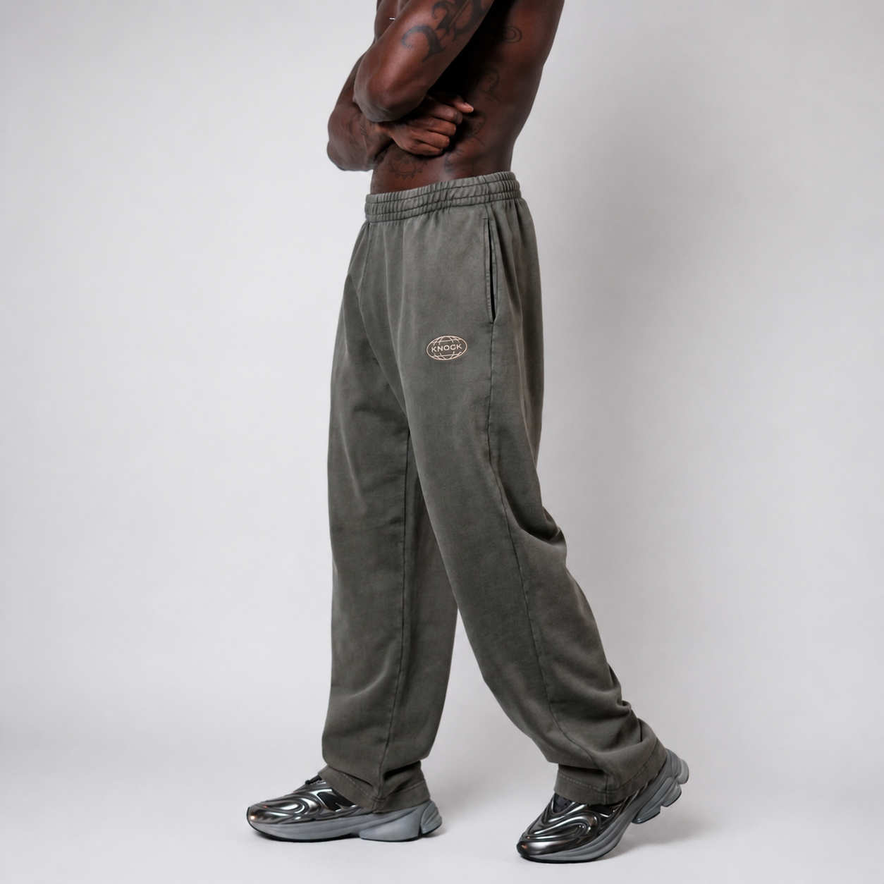 ASCENSION STRAIGHT CUT VINTAGE OLIVE JOGGERS