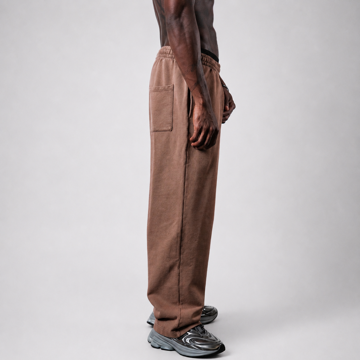 ASCENSION STRAIGHT CUT BROWN TAN JOGGERS