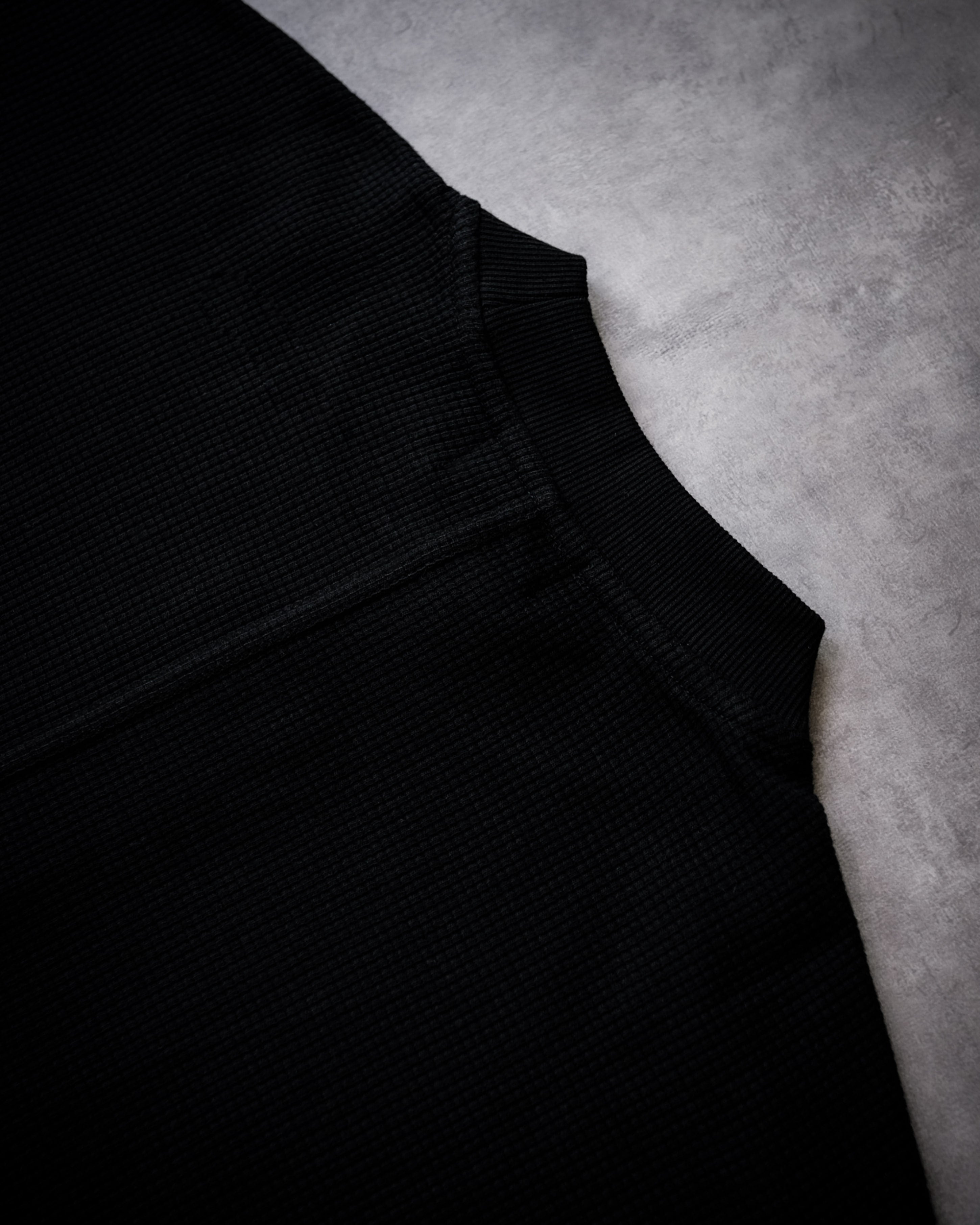 GRID - KNIT TEE