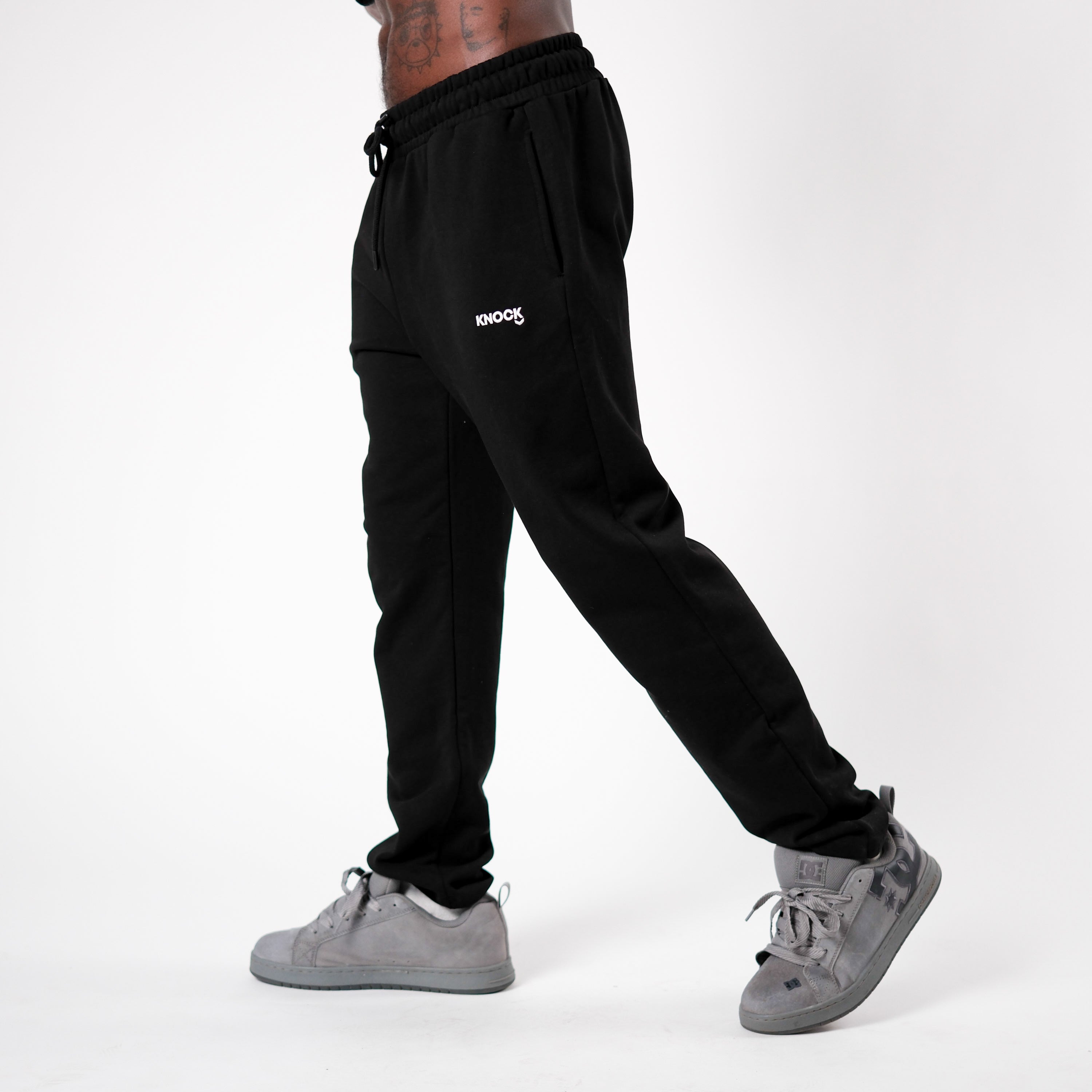 STRAIGHT CUT TERRY JOGGERS BLACK