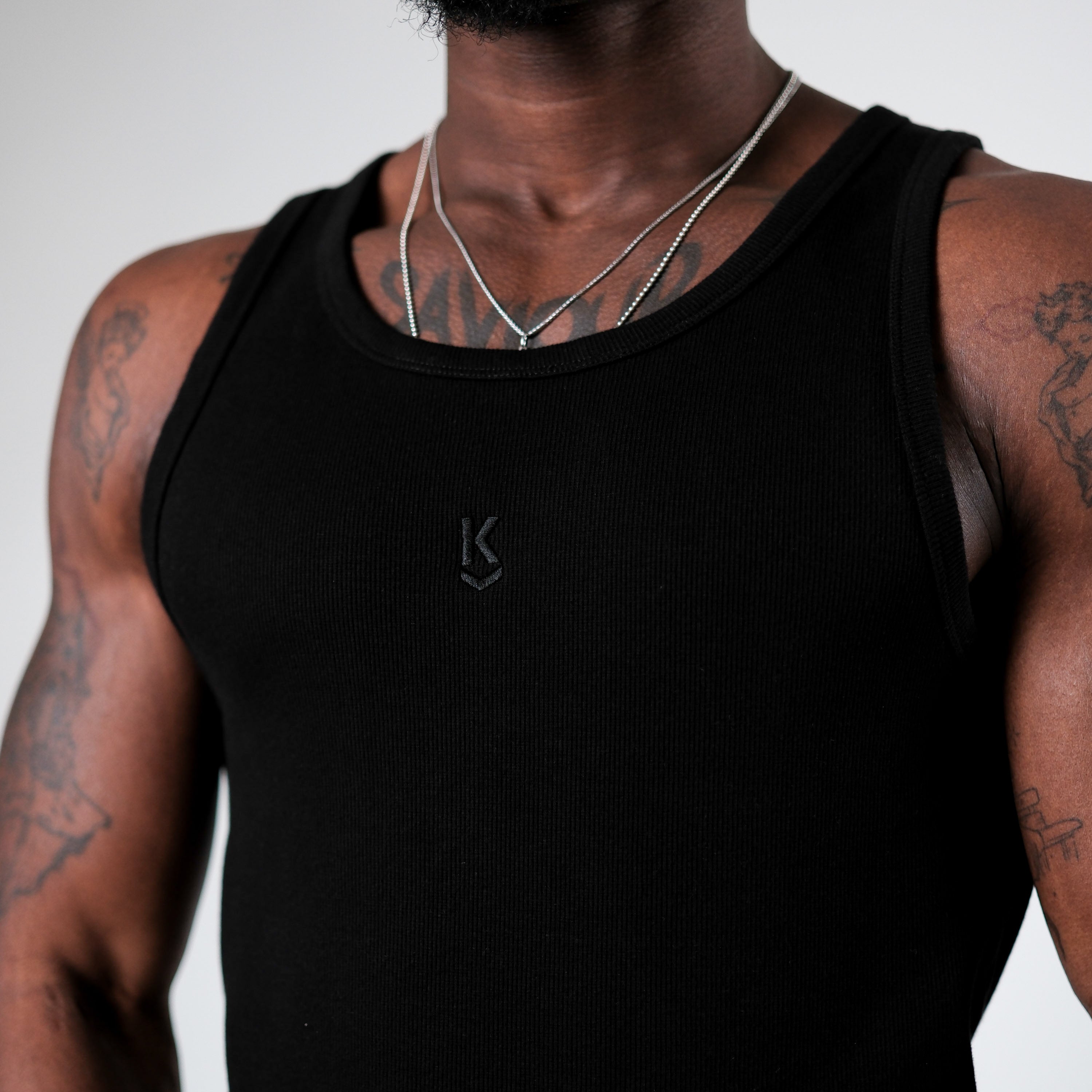 TANK TOP BLACK