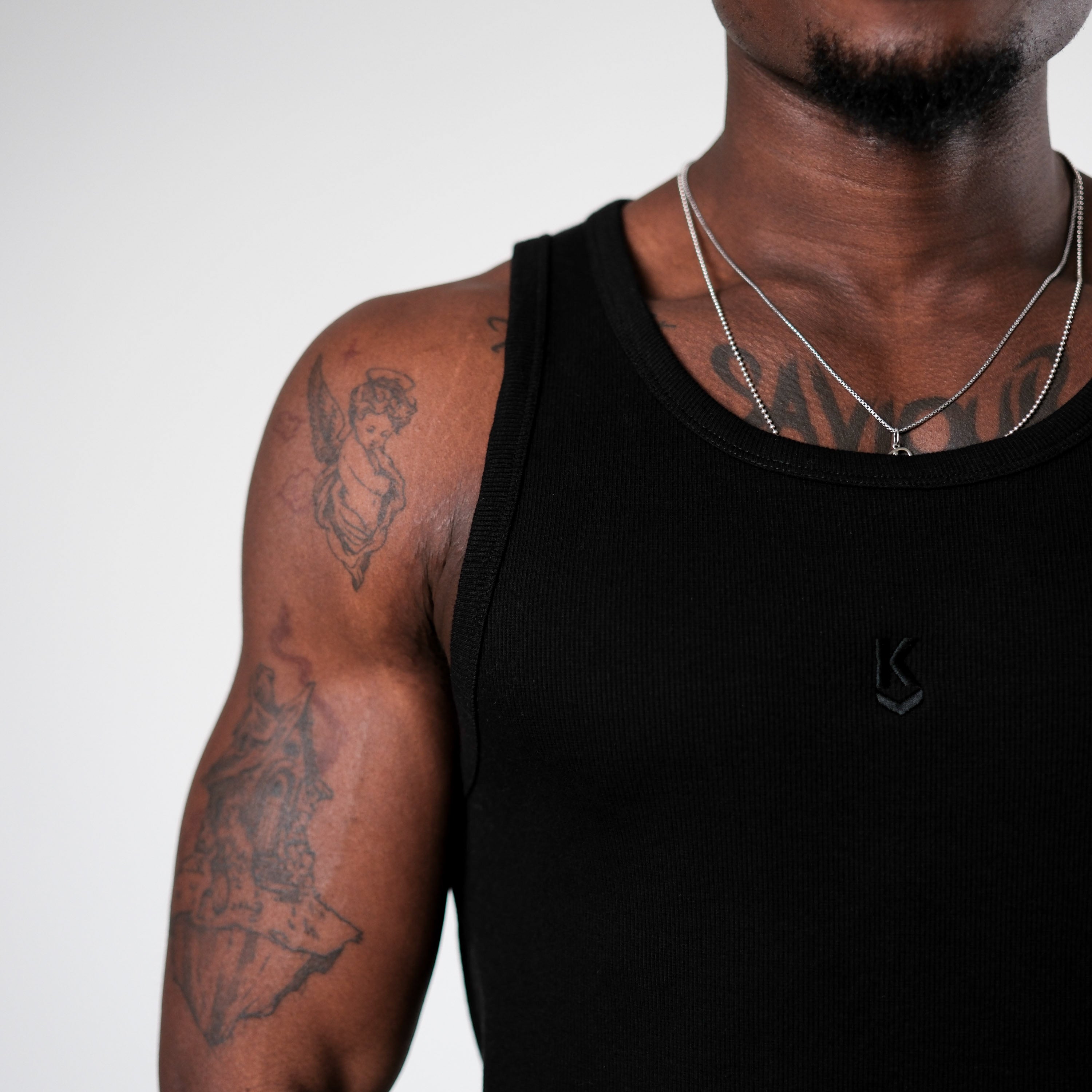 TANK TOP BLACK