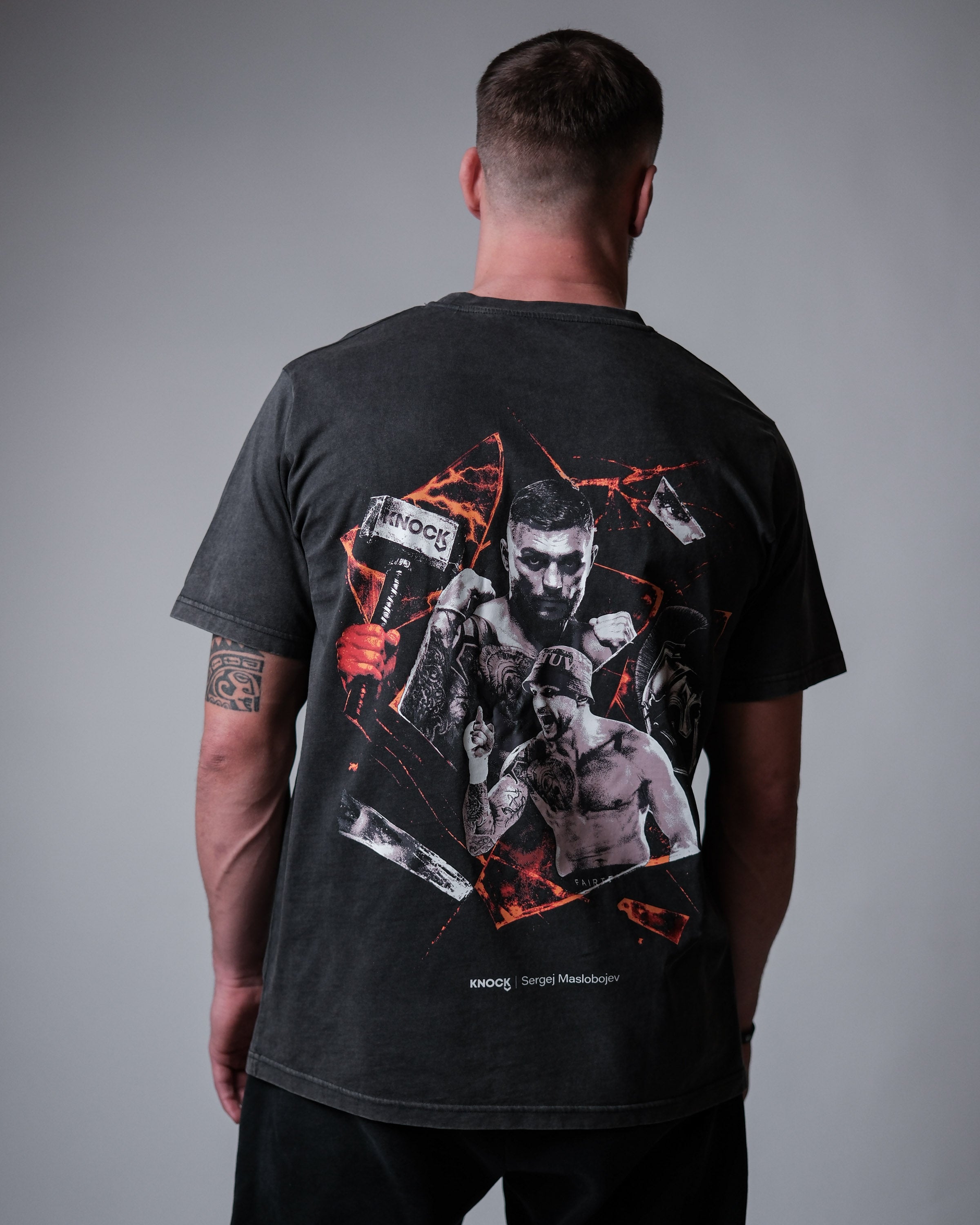 KNOCK x SERGEJ MASLOBOJEV TEE