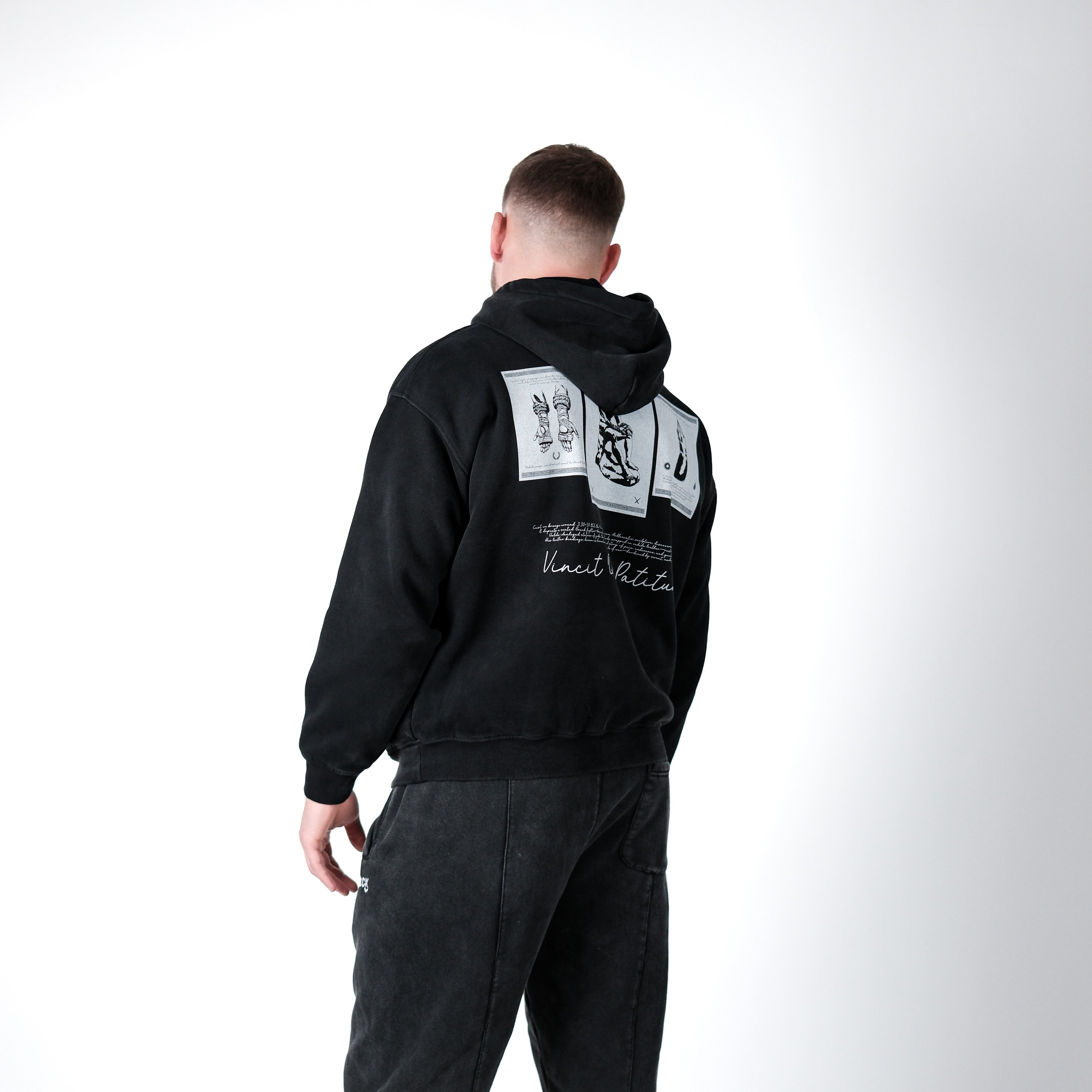 VINCIT QUI PATITUR FADE OVERSIZED HOODIE