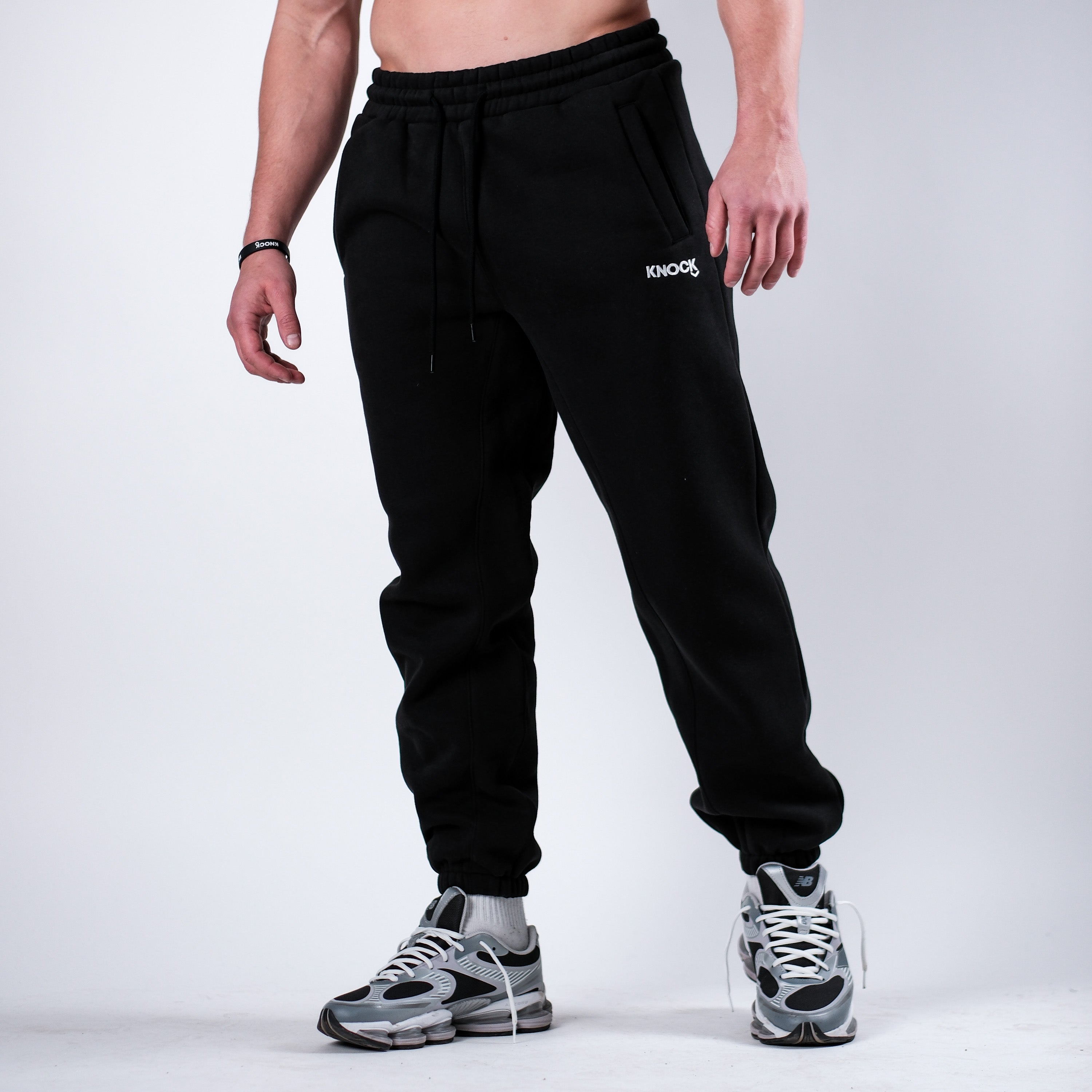 CUFFED FLEECE JOGGERS BLACK