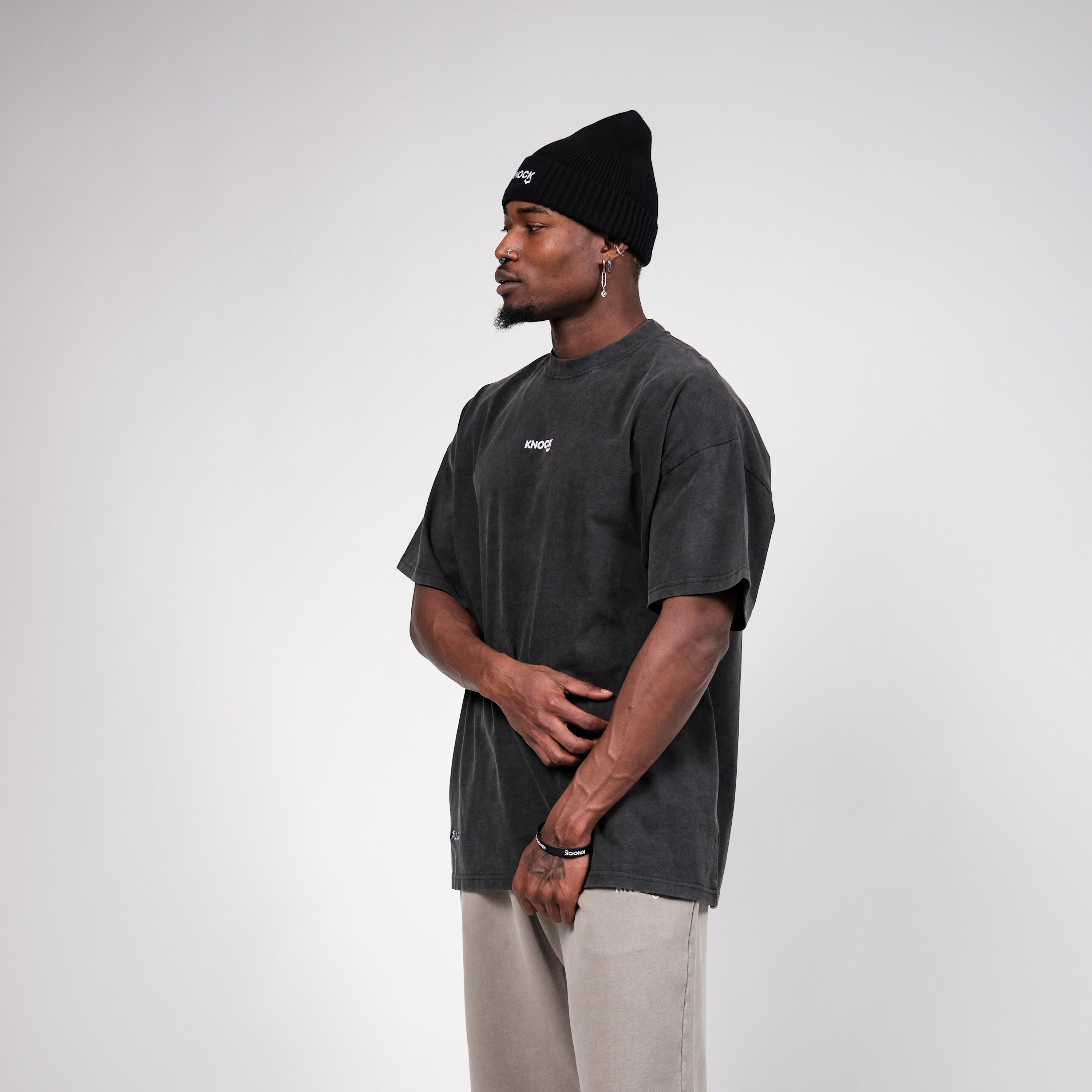 VINCIT QUI PATITUR VINTAGE TEE
