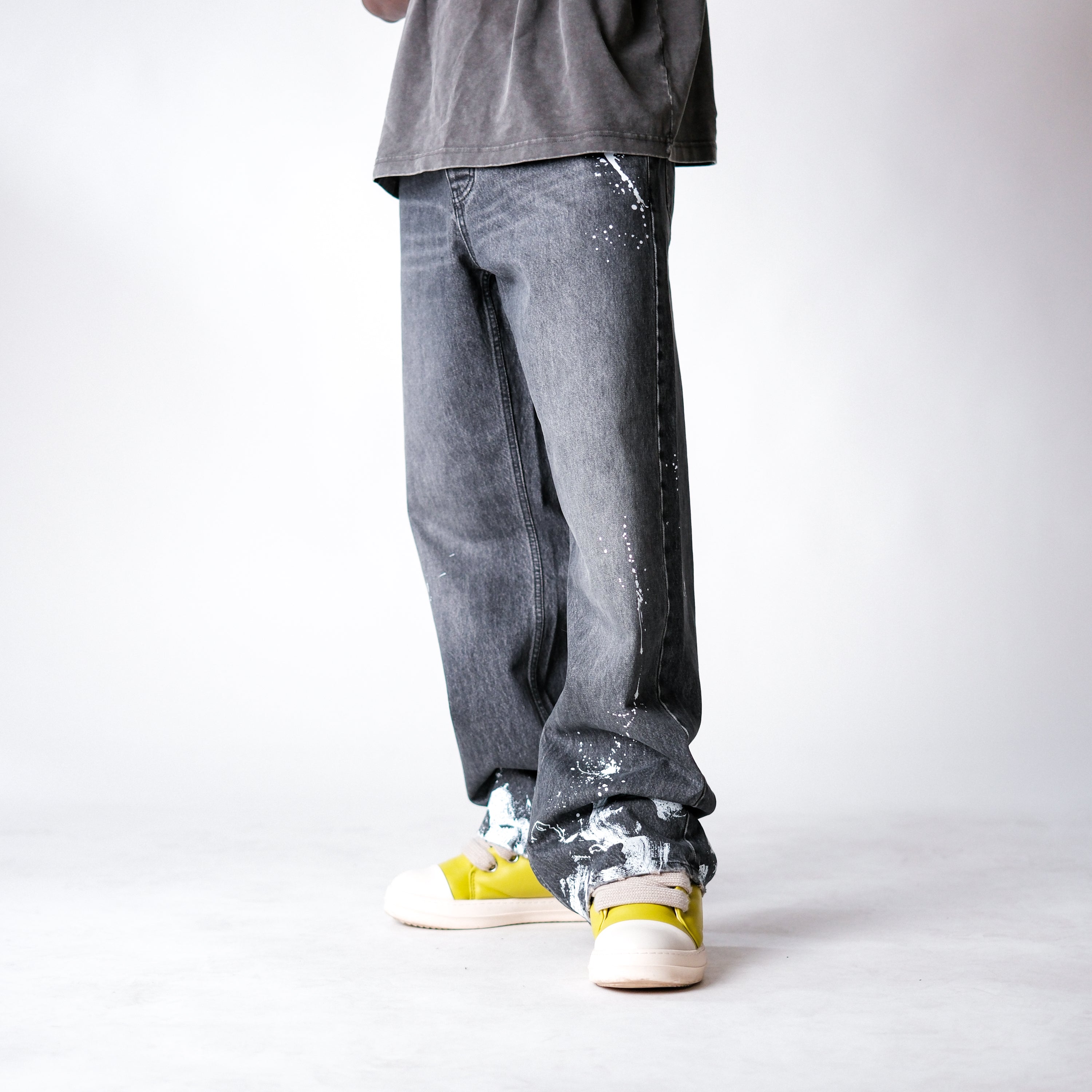 LIMITED BRUSH FADED JEANS – KNOCK
