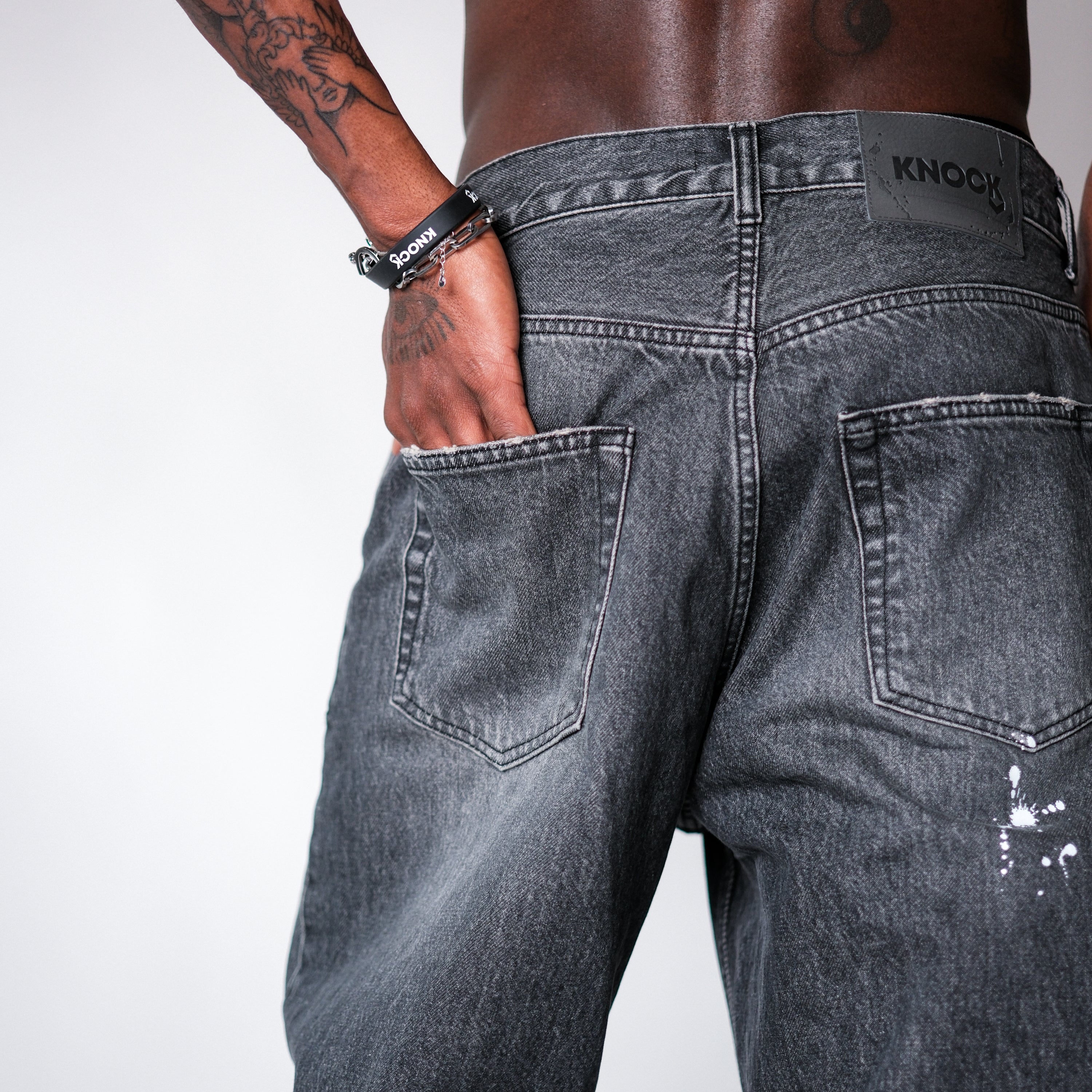 LIMITED BRUSH FADED JEANS