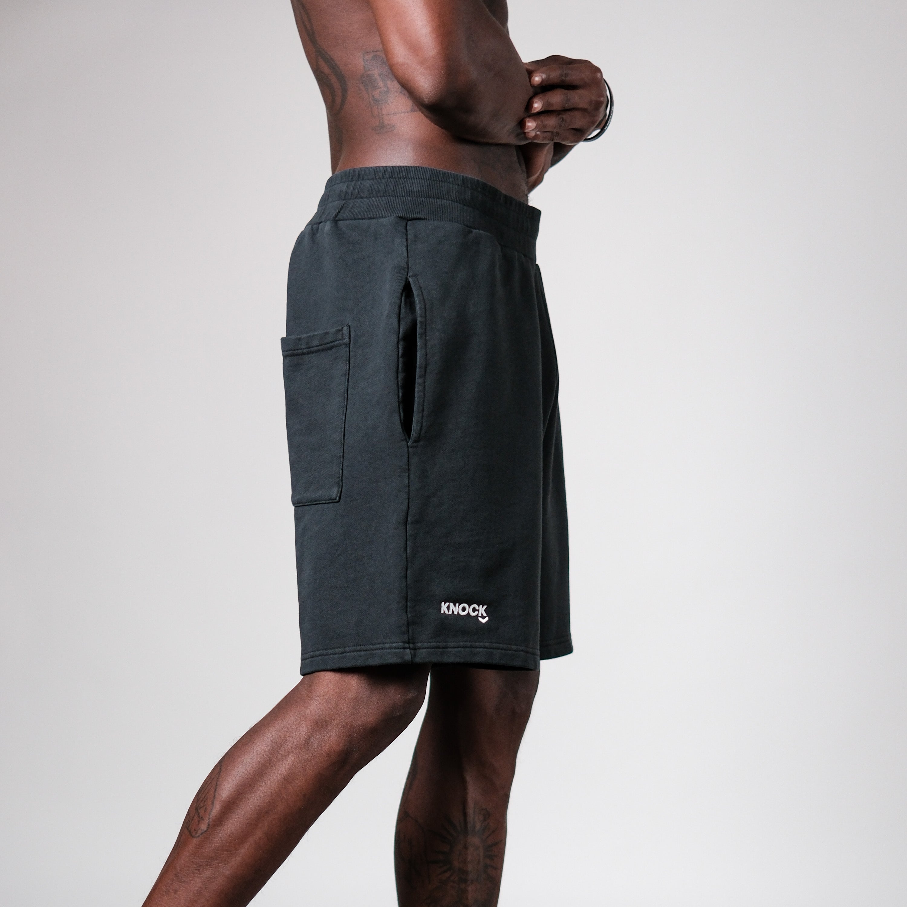 VINTAGE BLACK SHORTS