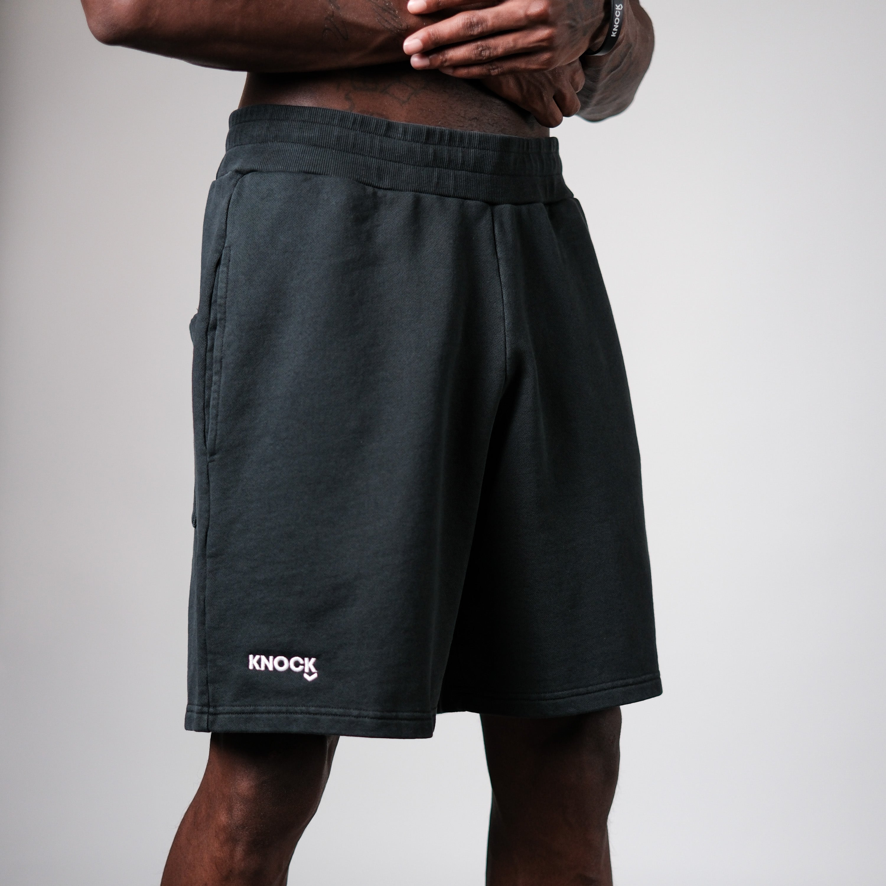 VINTAGE BLACK SHORTS