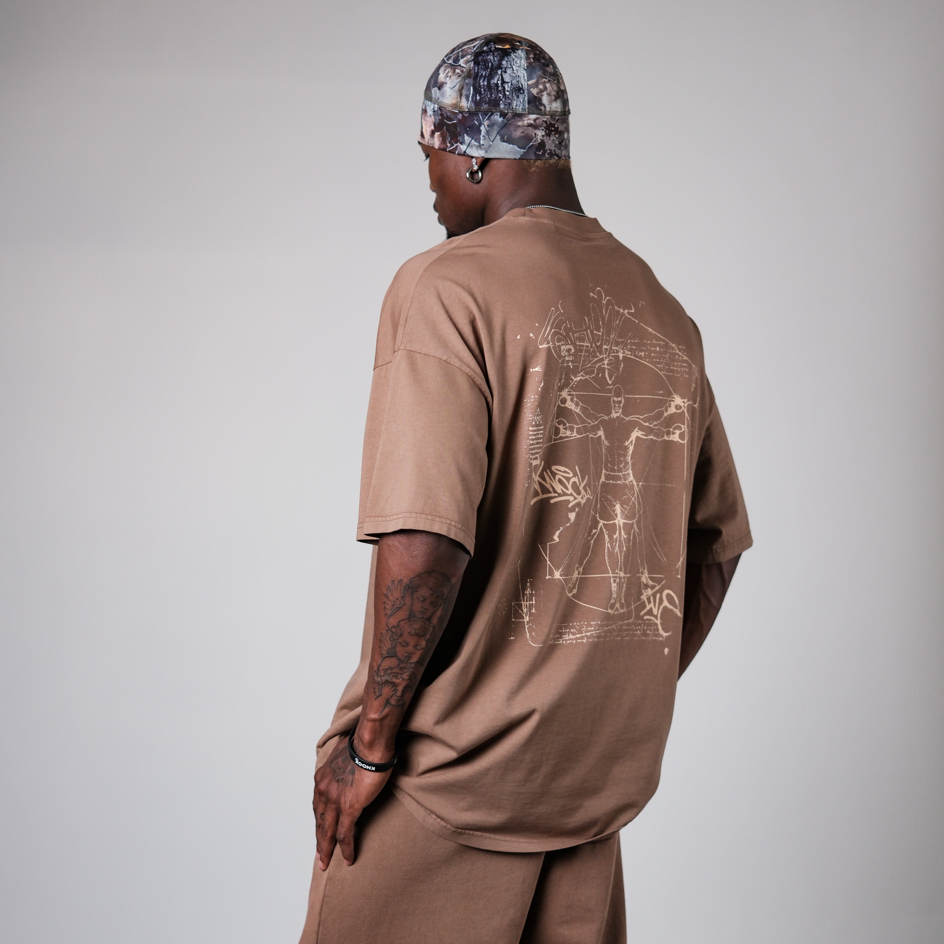 ASCENSION BROWN TAN TEE
