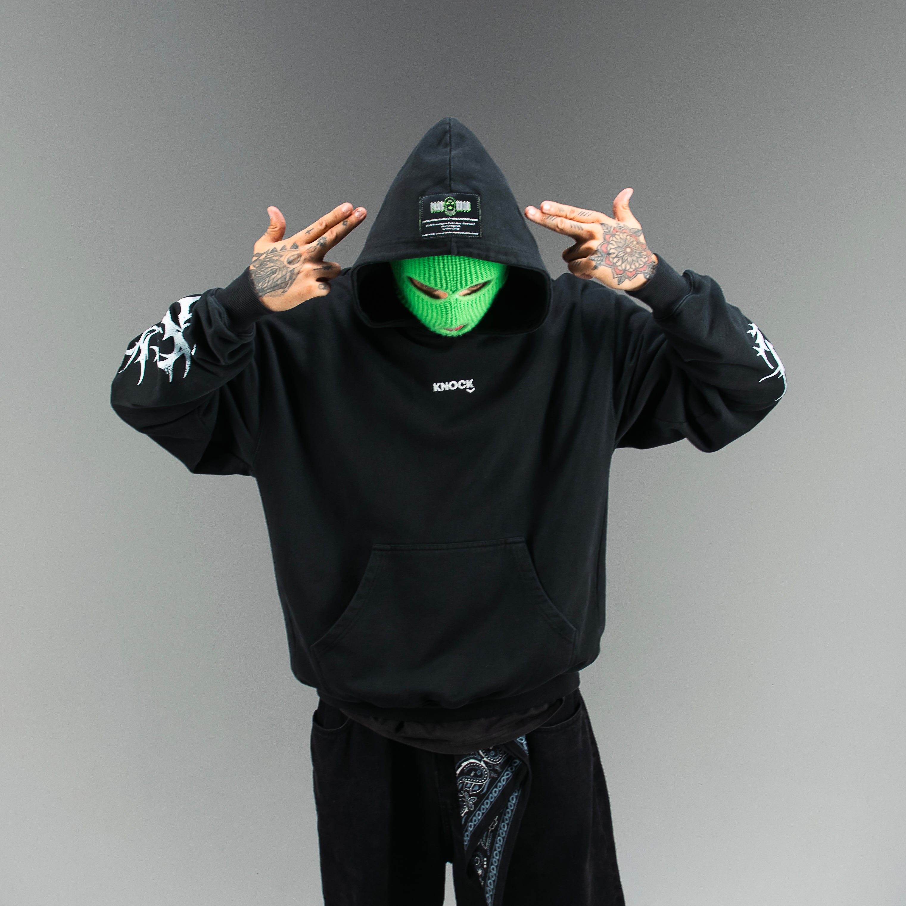 FADEHOOD X KNOCK HOODIE