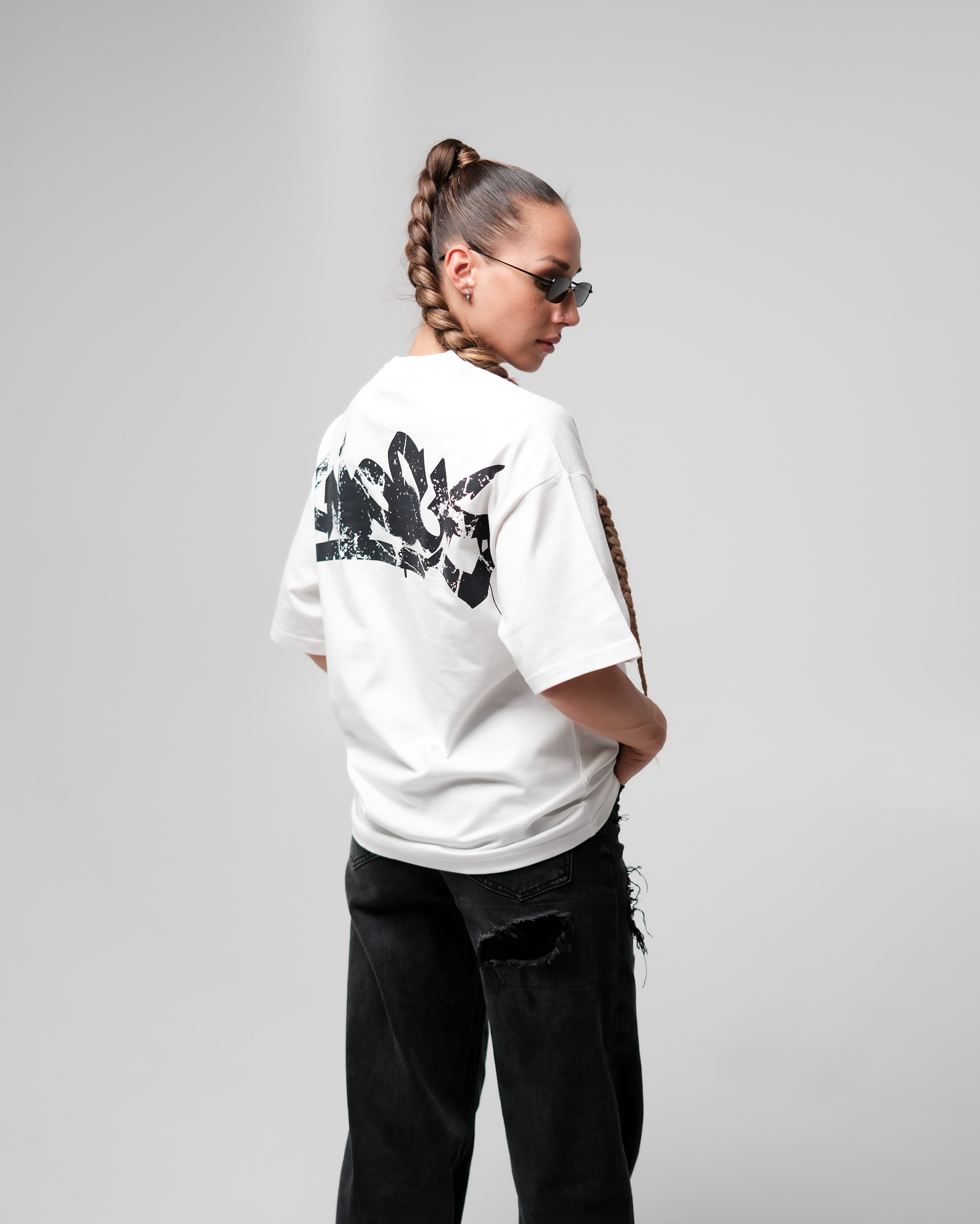 Brickbound tee white