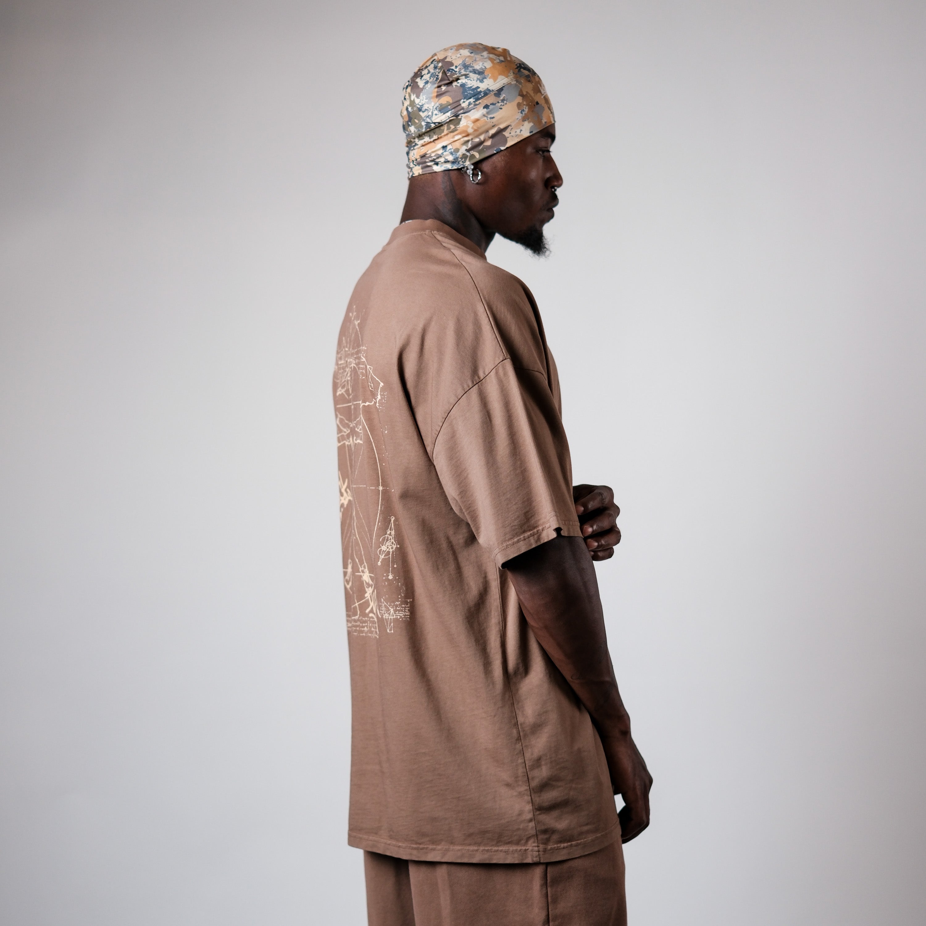 ASCENSION BROWN TAN TEE