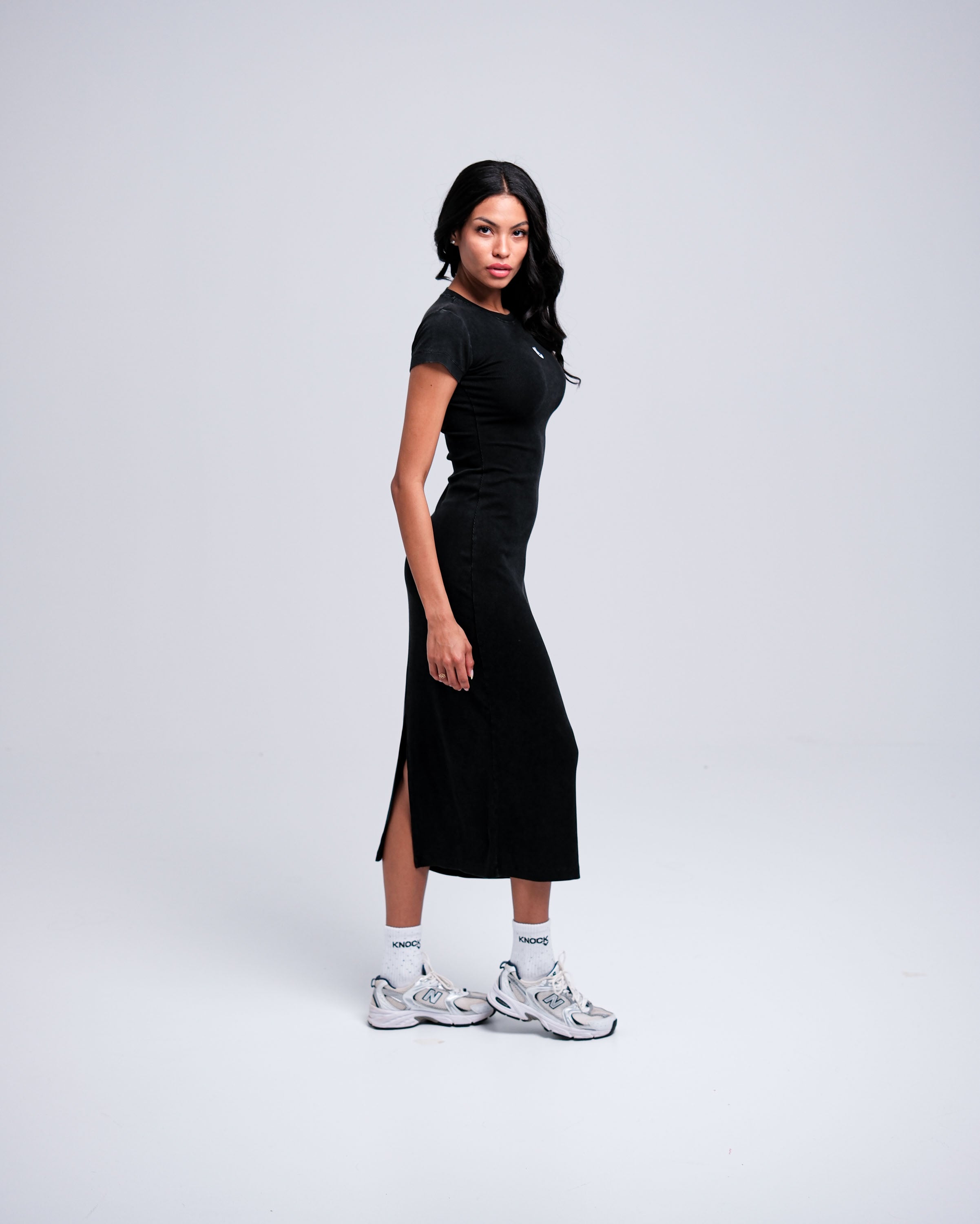 VINTAGE BLACK DRESS