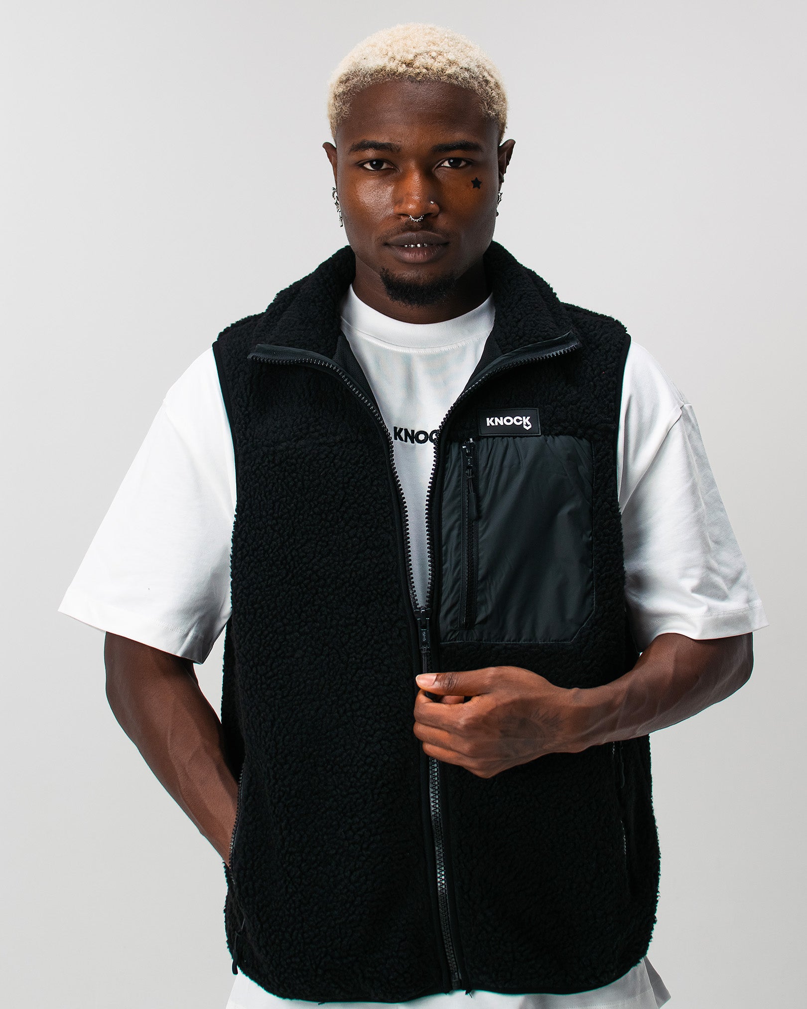 COZY FLEECE VEST
