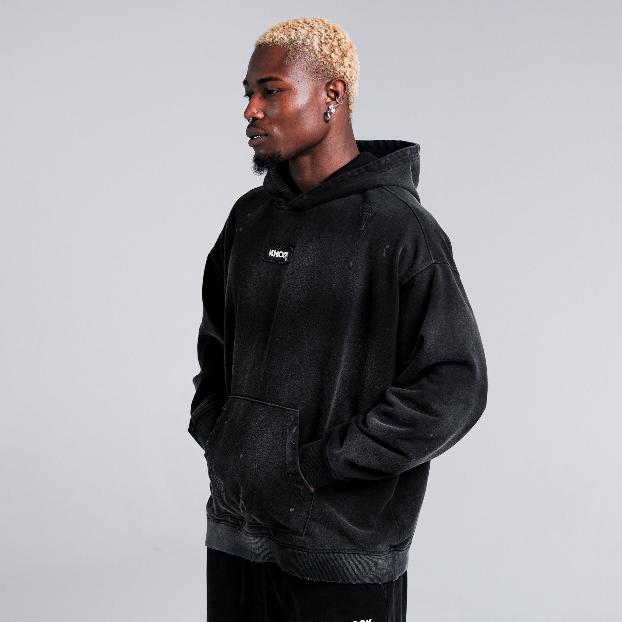 DISTORTED HOODIE
