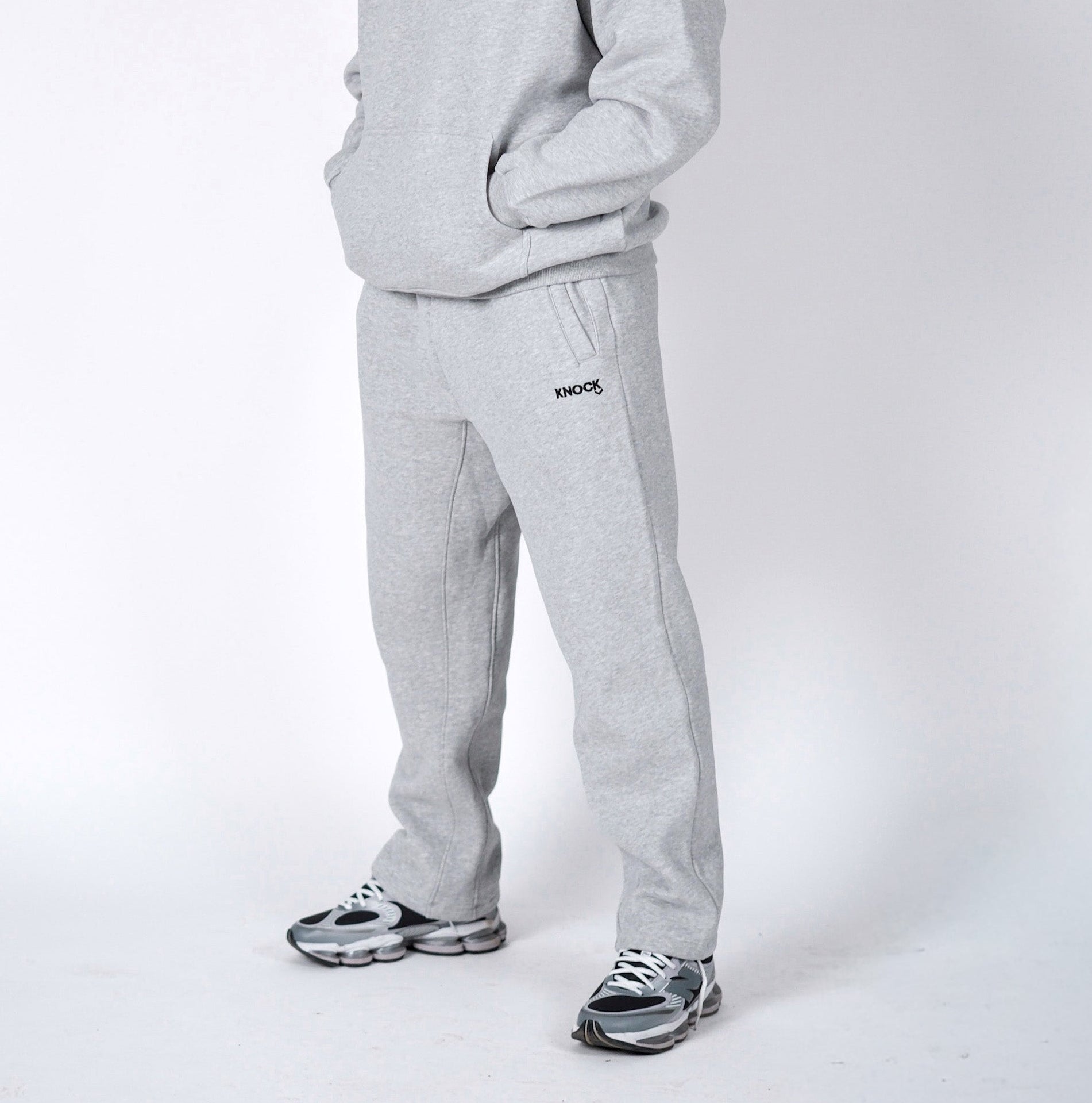 STRAIGHT CUT FLEECE JOGGERS GREY