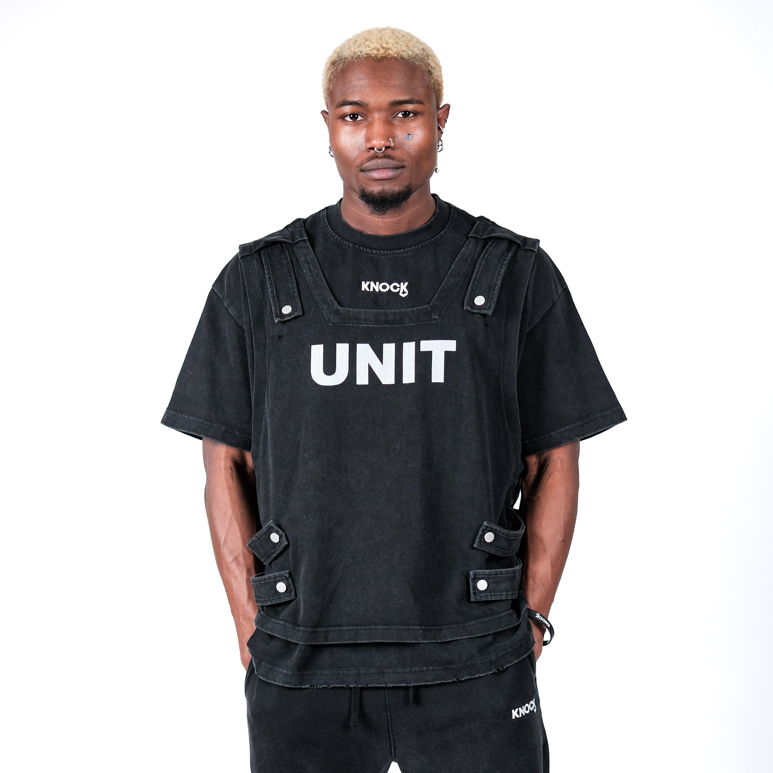 LIMITED KNOCK UNIT VEST TEE