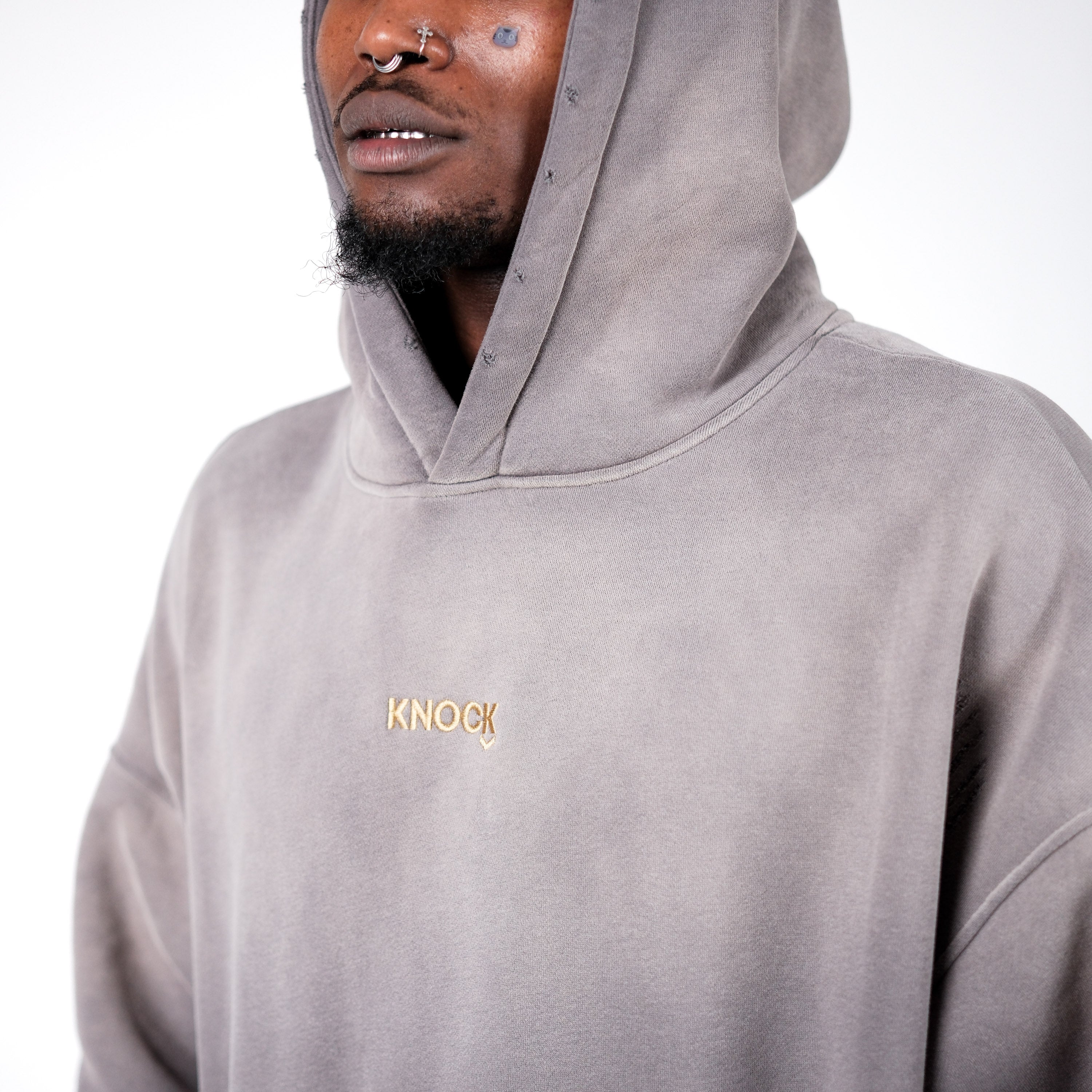 LIMITED ASTROKNEE 2.0 FADE FLEECE HOODIE SAND