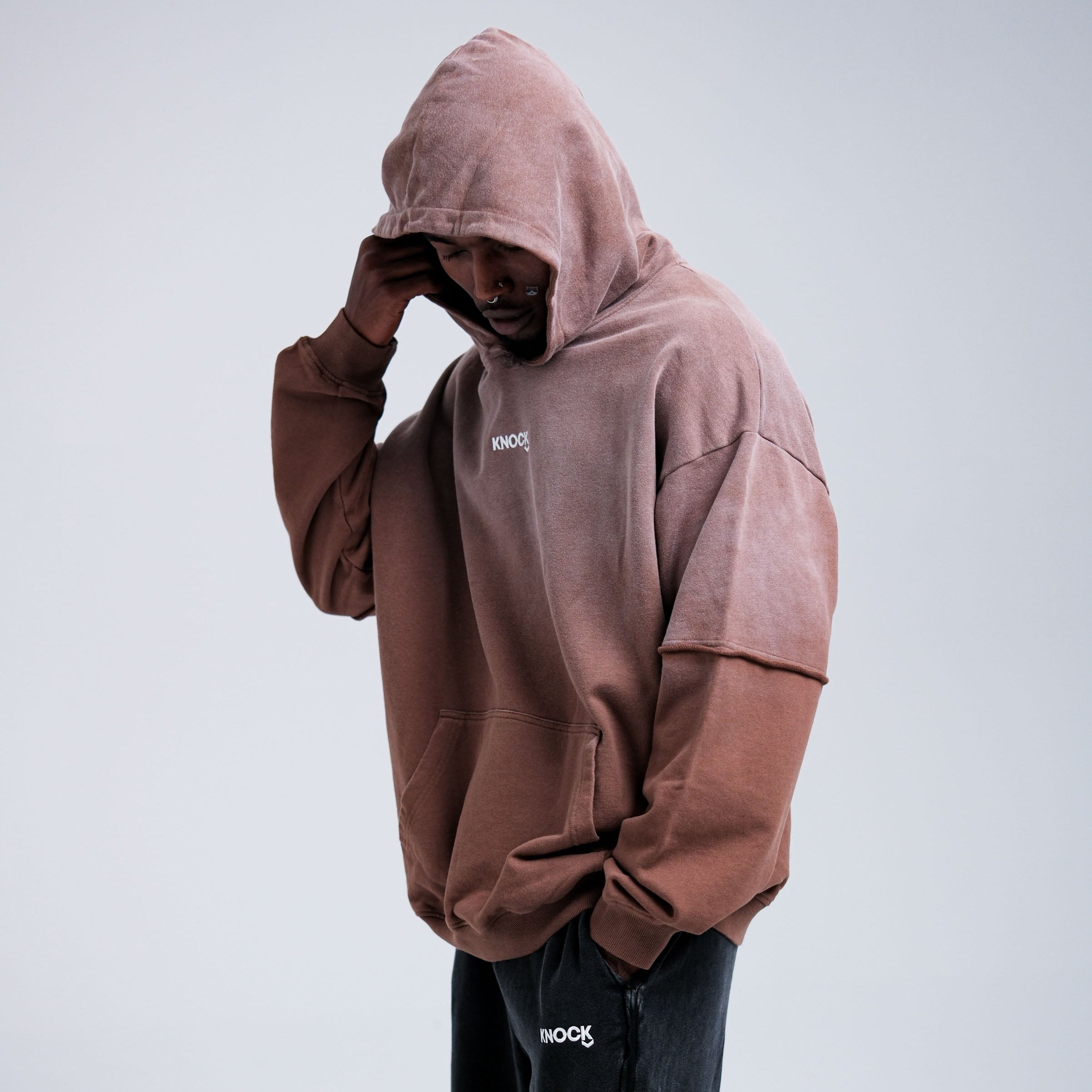 VINTAGE BROWN ESSENTIAL HOODIE