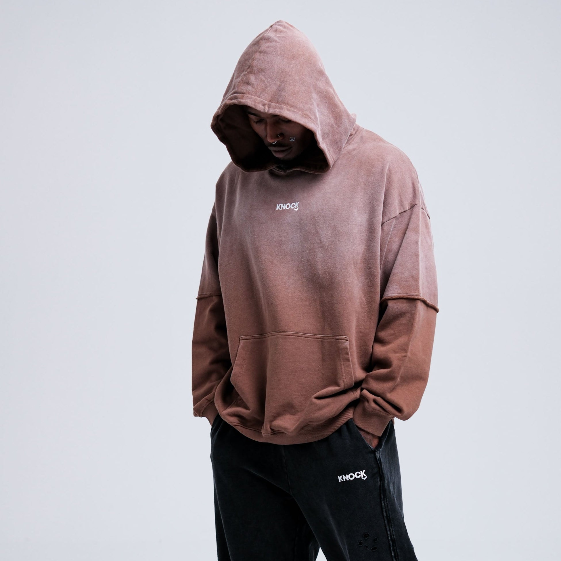 VINTAGE BROWN ESSENTIAL HOODIE