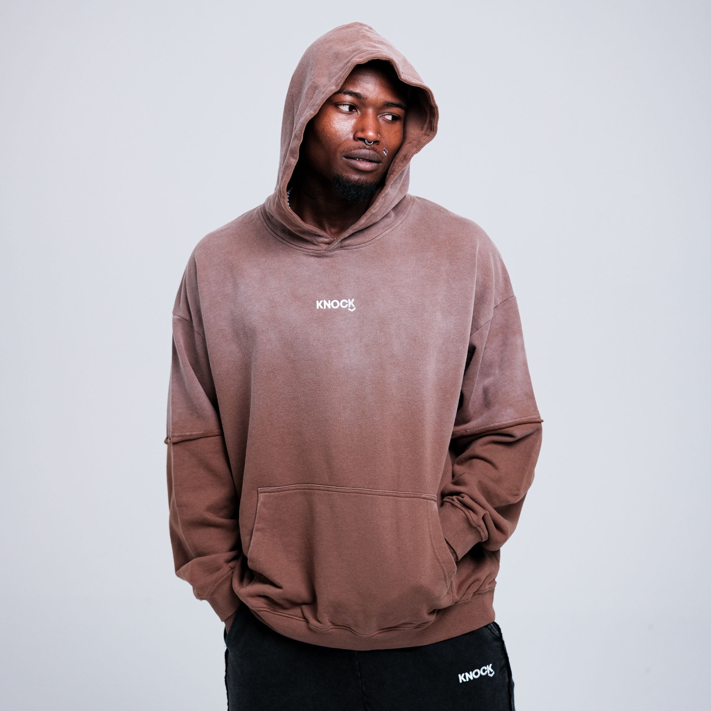 VINTAGE BROWN ESSENTIAL HOODIE