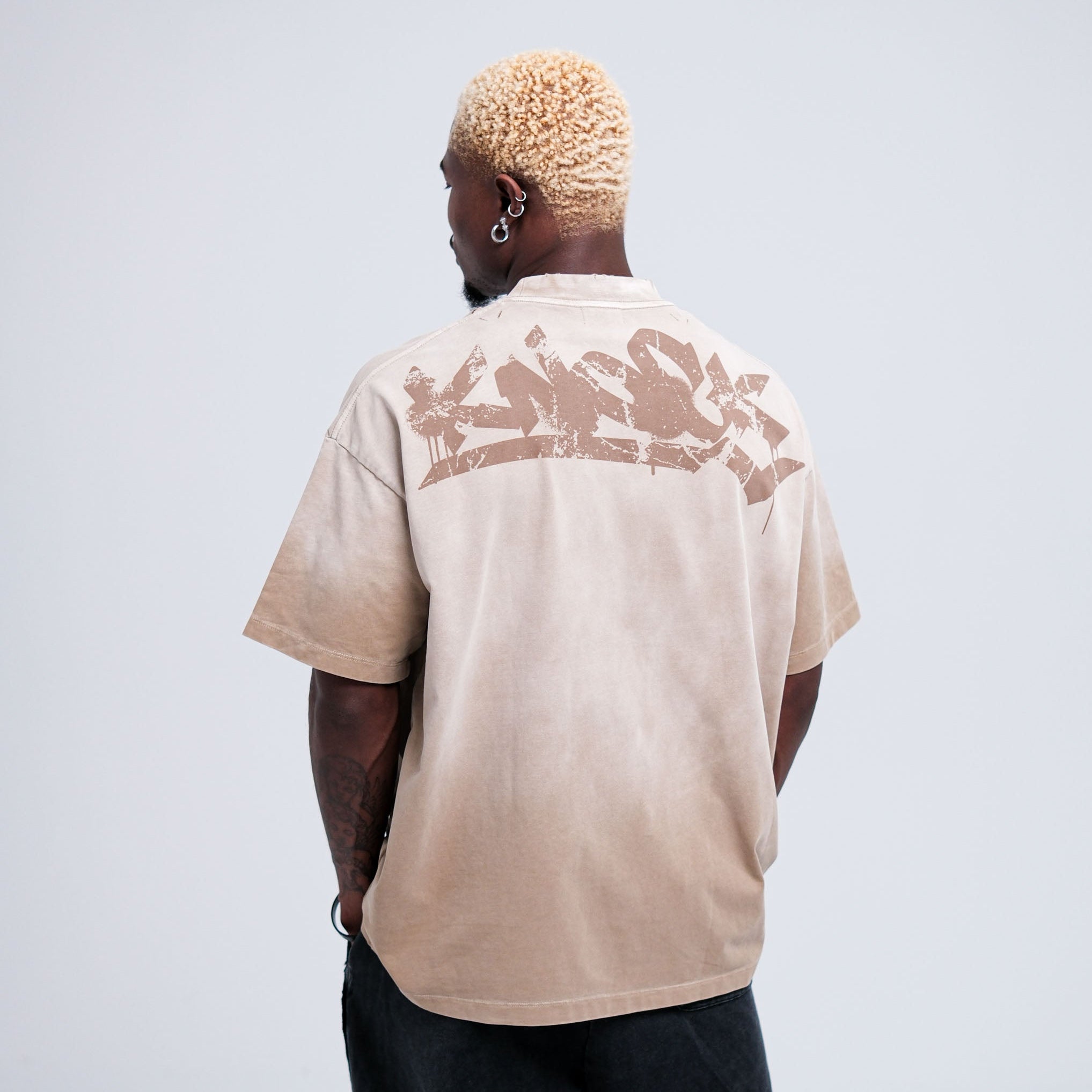 BRICKBOUND VINTAGE TEE SAND