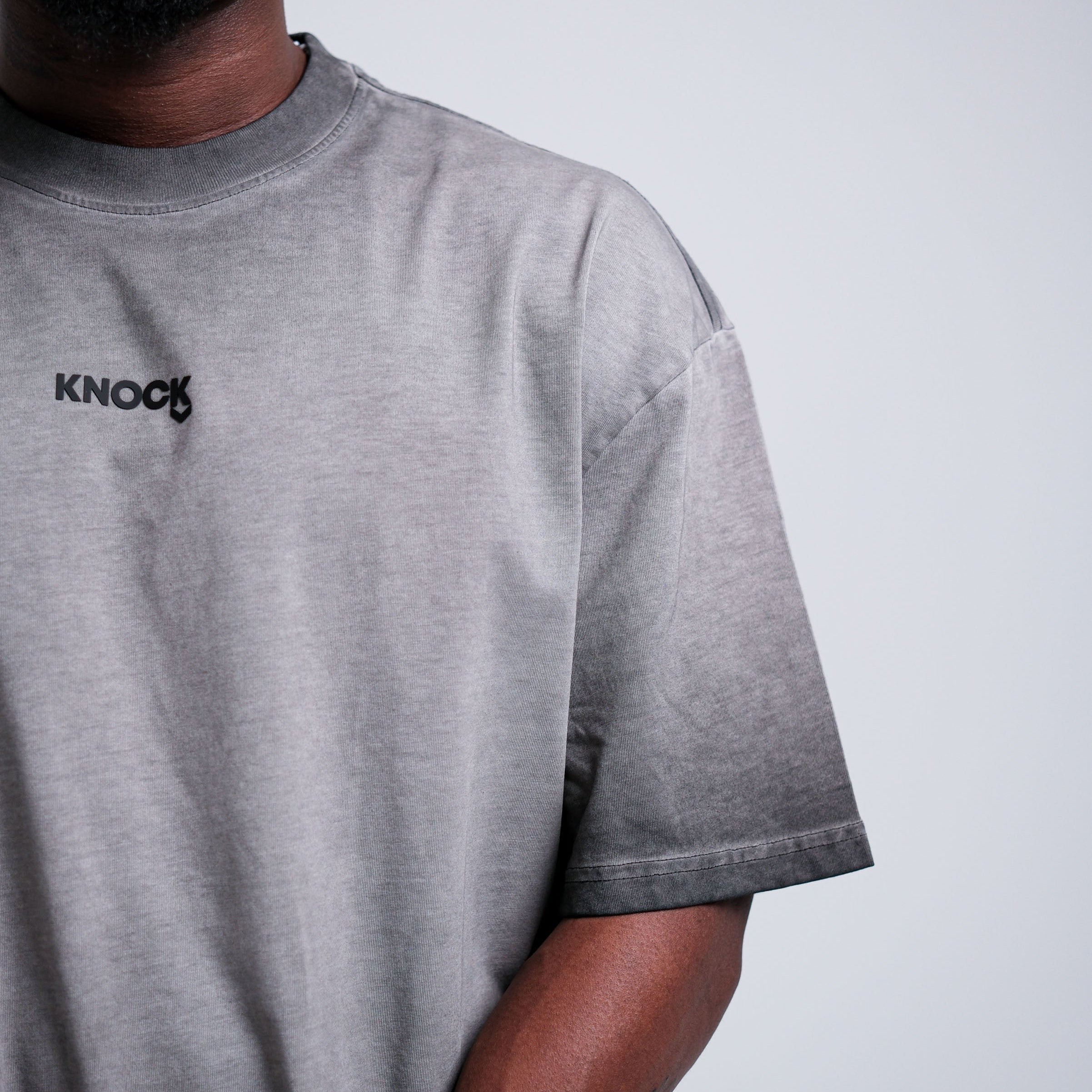 BRUSH BRICKBOUND GREY TEE